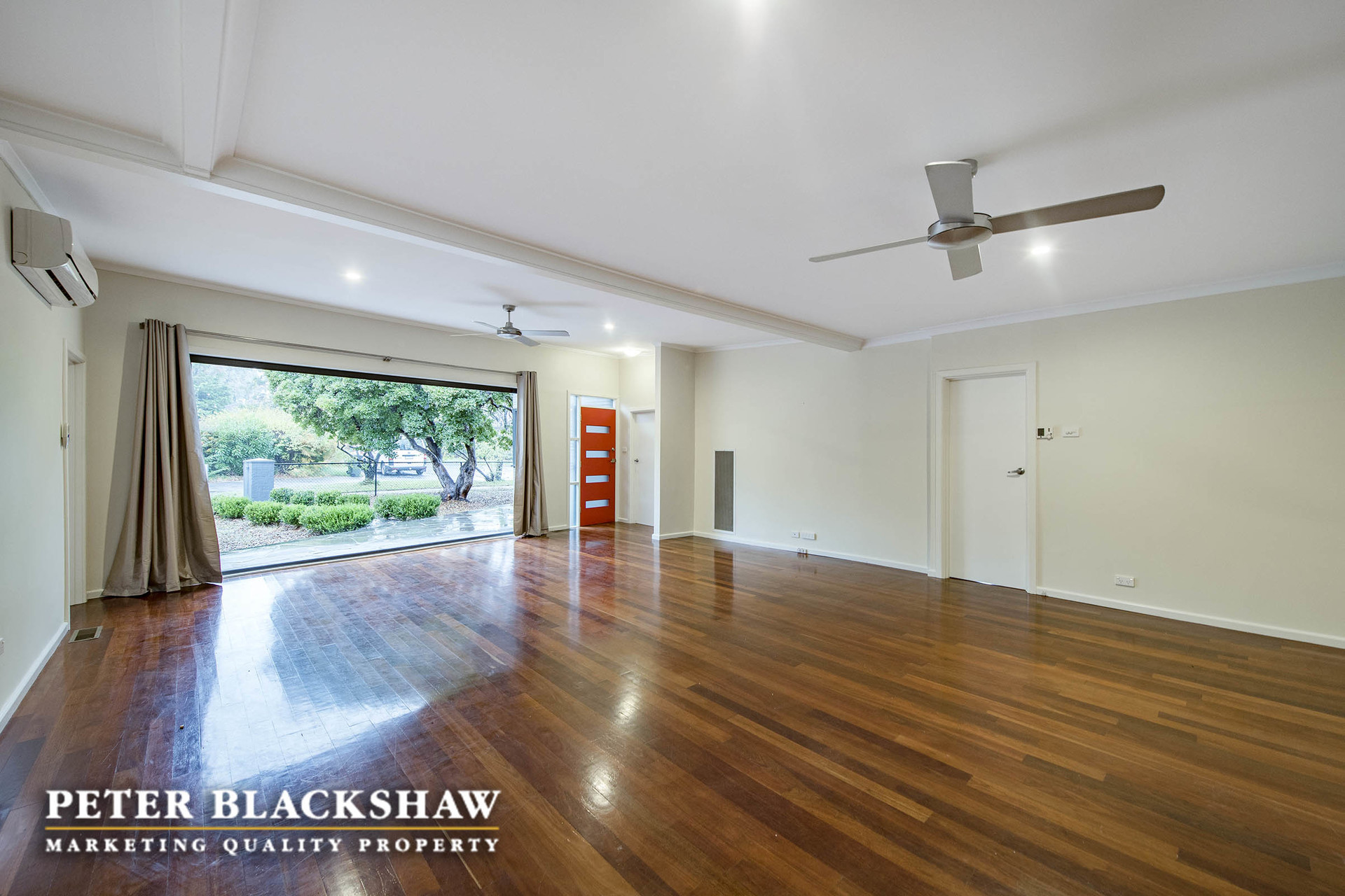 5 Bareena Street, NARRABUNDAH ACT 2604, Narrabundah - Thumbnail 5