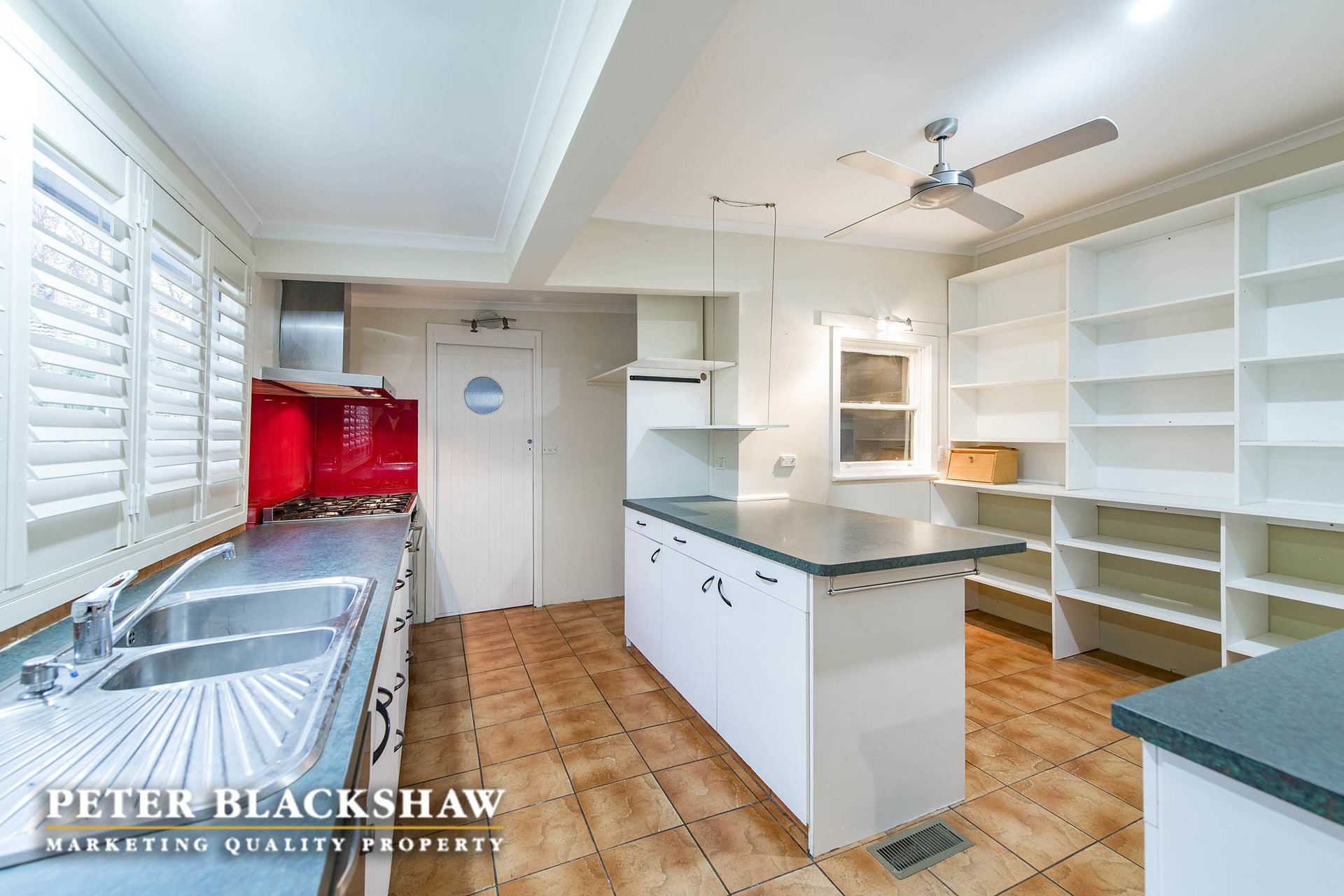 5 Bareena Street, NARRABUNDAH ACT 2604, Narrabundah - Thumbnail 6