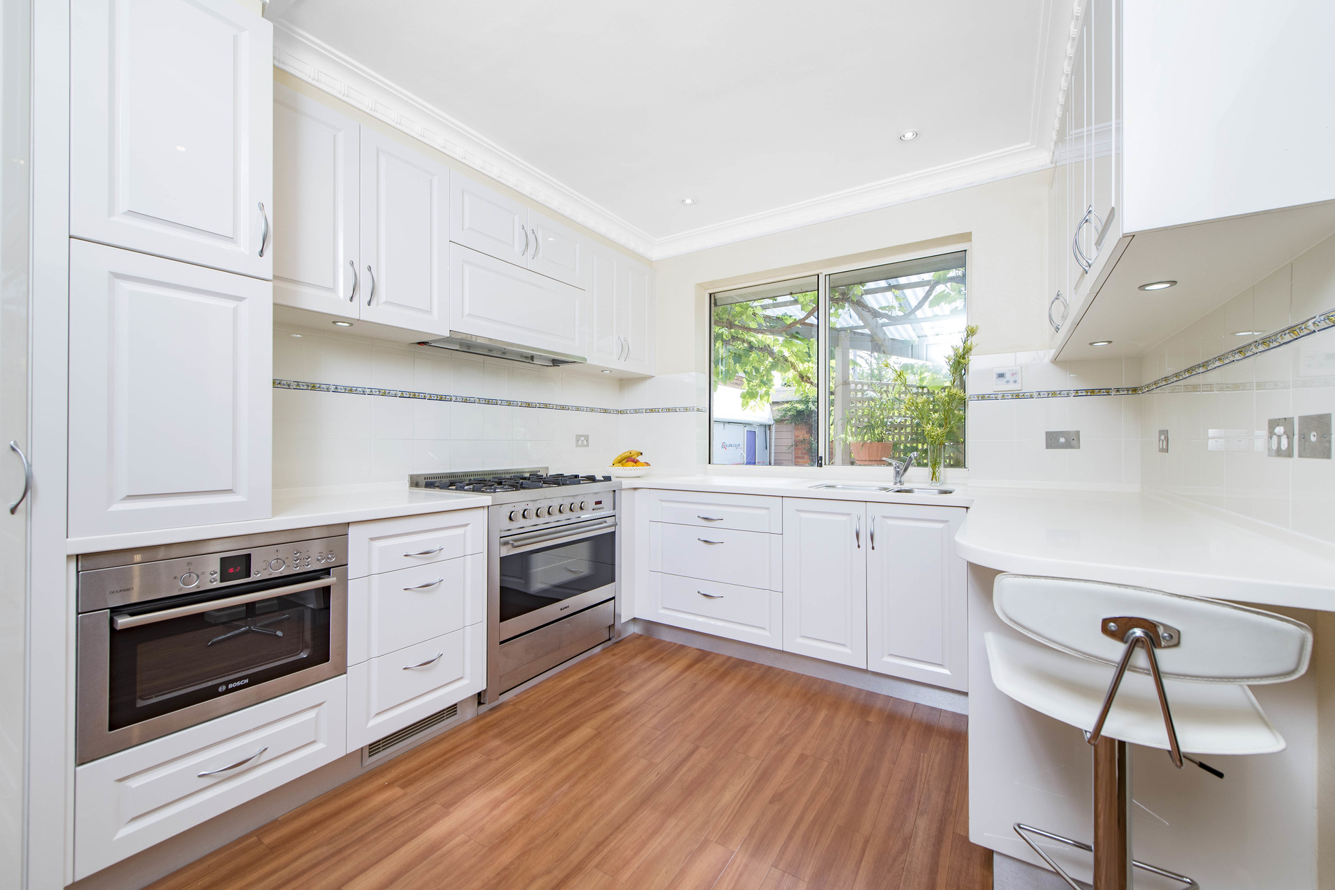 115 Hopetoun Circuit, YARRALUMLA ACT 2600, Yarralumla - Thumbnail 5