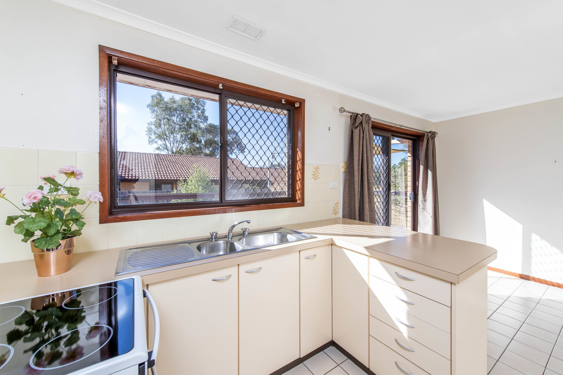 23/19 Ashby Circuit, KAMBAH ACT 2902, Kambah - Thumbnail 4
