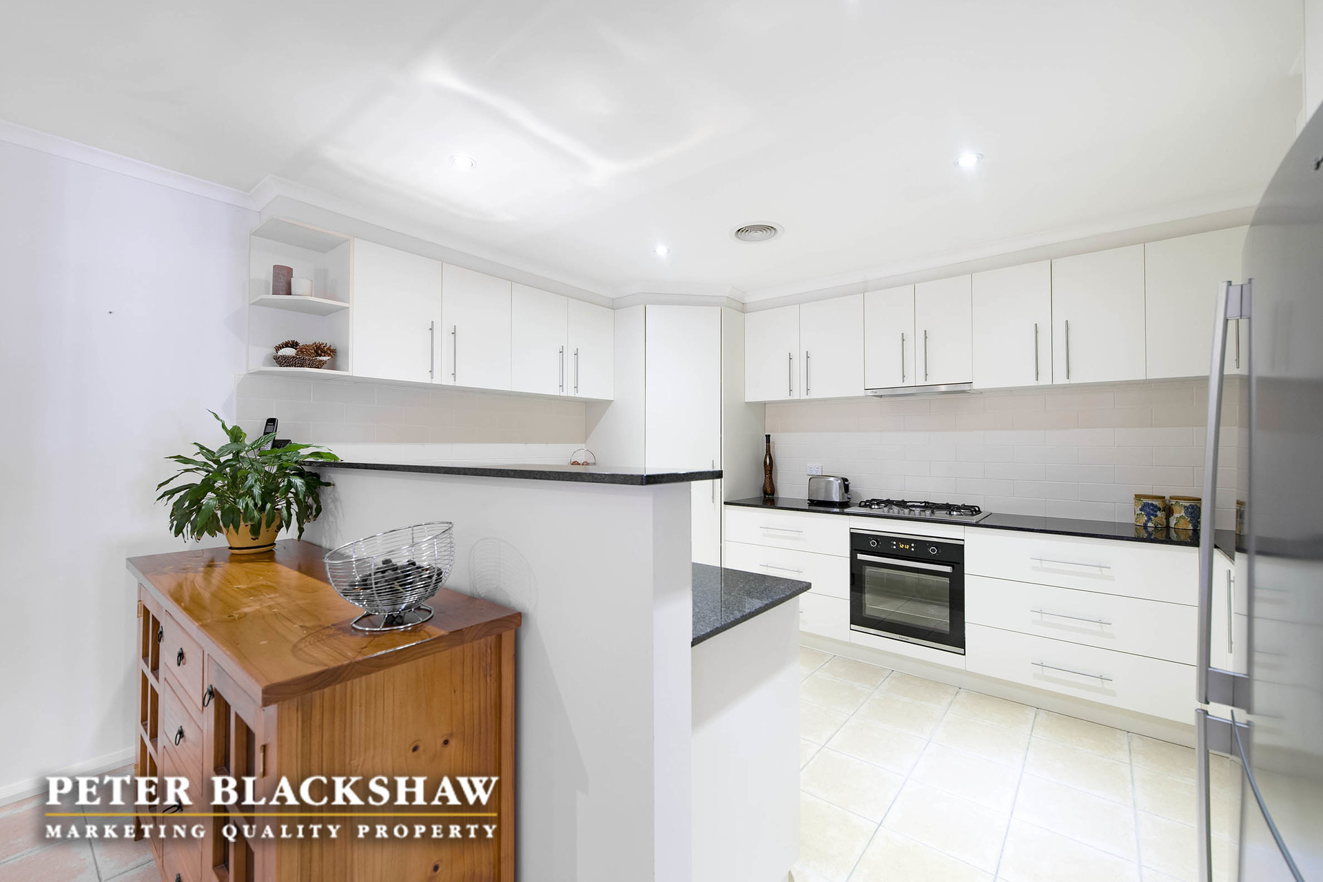 5 Wittunga Crescent, BANKS ACT 2906, Banks - Thumbnail 3