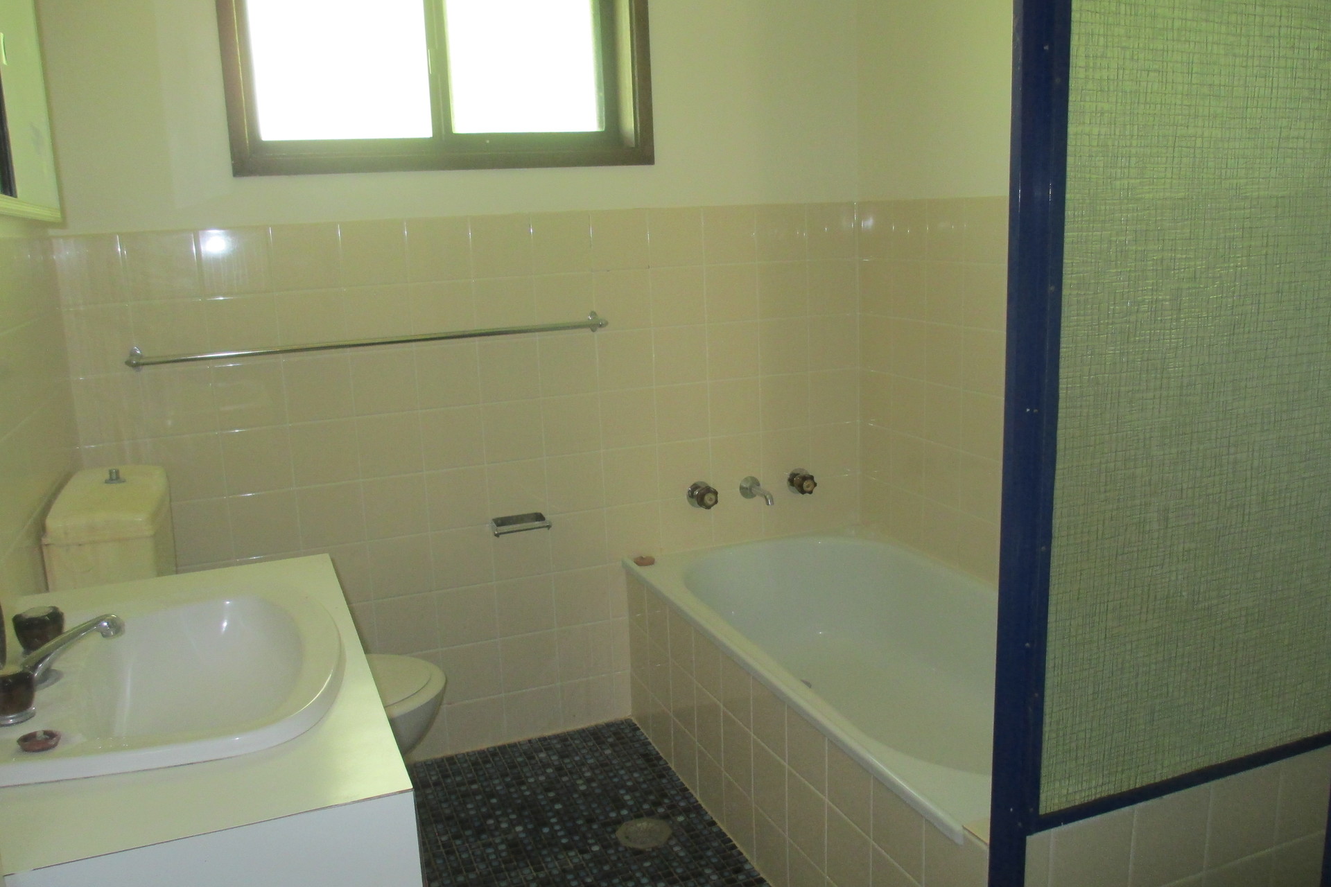 2/17 Mather Street, WESTON ACT 2611, Weston - Thumbnail 4