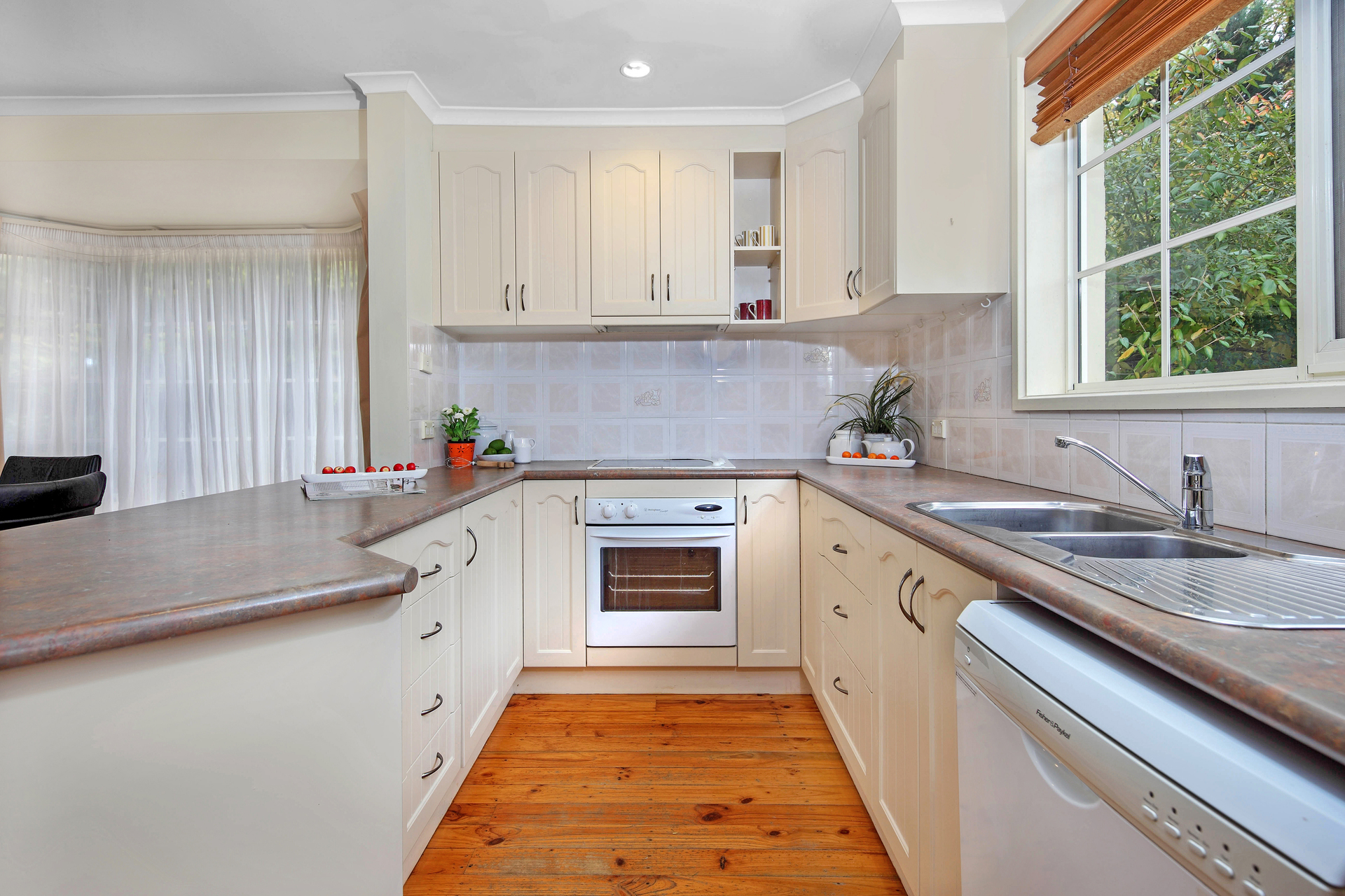 30 Macalister Crescent, CURTIN ACT 2605, Curtin - Thumbnail 7