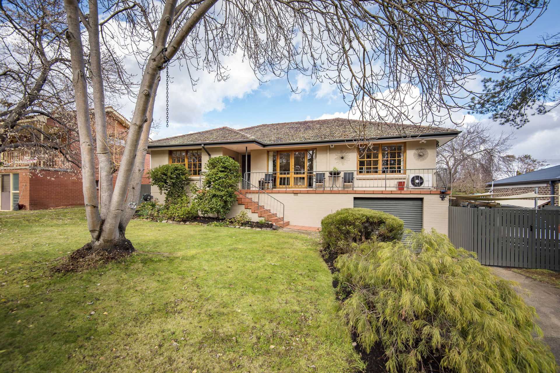 16 Ingamells Street, GARRAN ACT 2605, Garran - Thumbnail 2