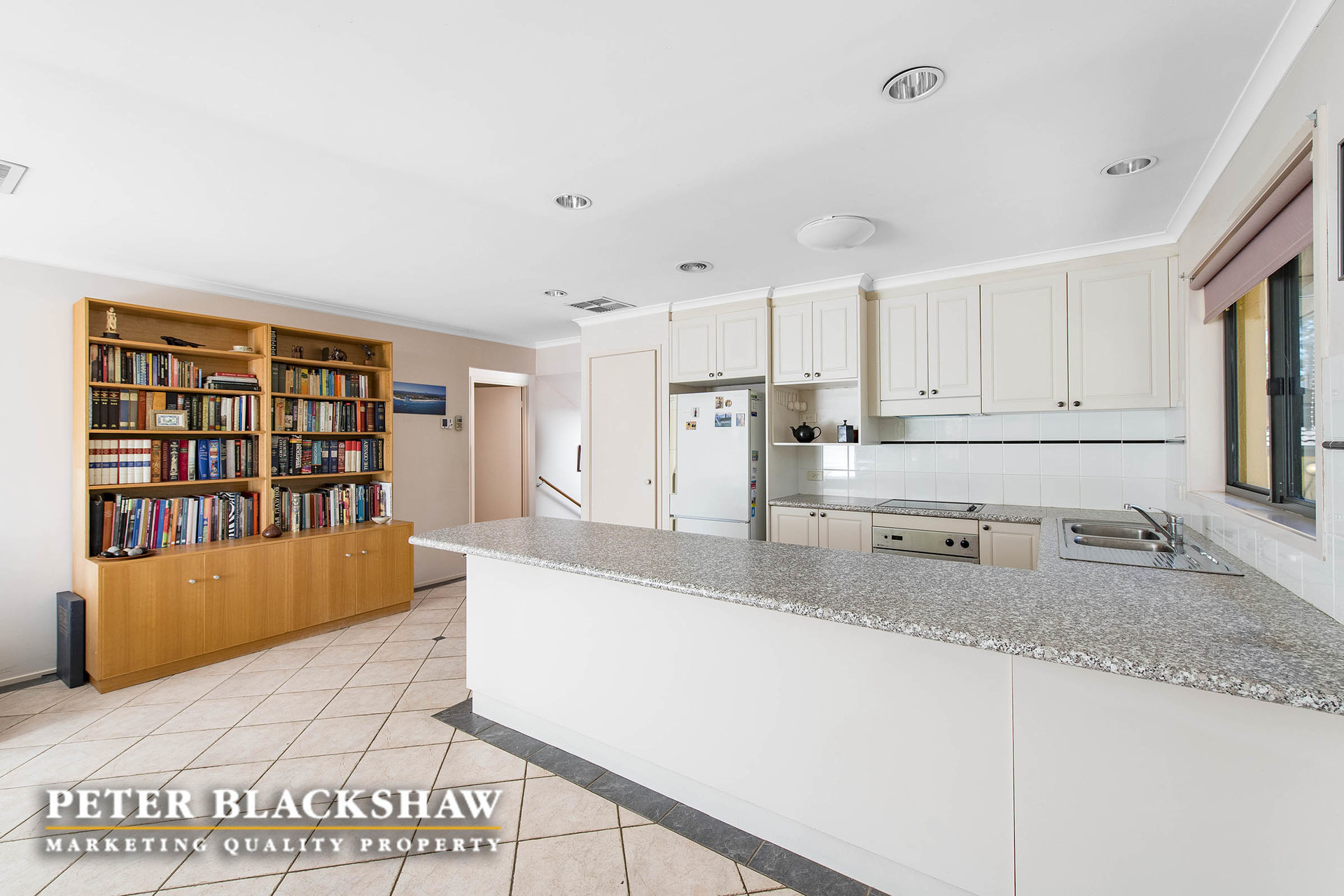 56 Finniss Crescent, NARRABUNDAH ACT 2604, Narrabundah - Thumbnail 5
