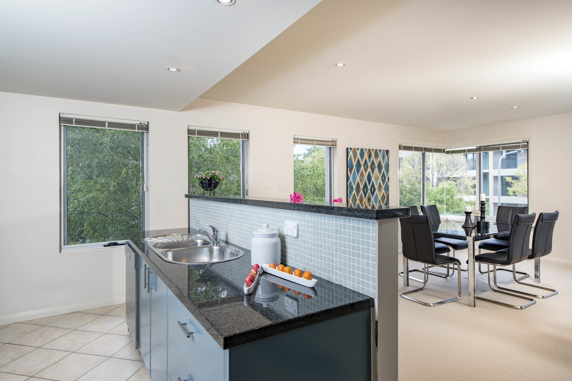 15/2-4 Leichhardt Street, GRIFFITH ACT 2603, Griffith - Thumbnail 6