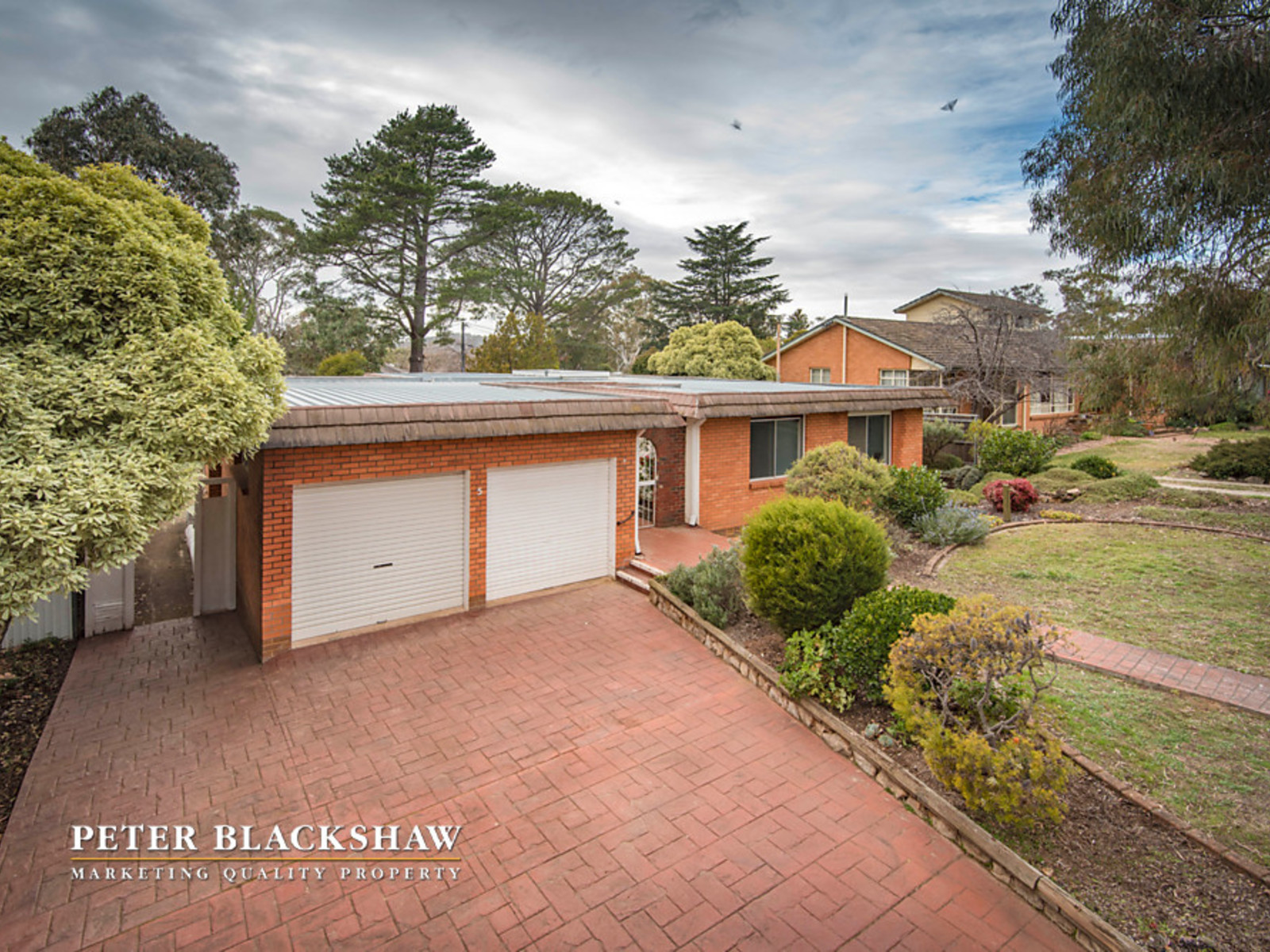 5 Douglas Place, CURTIN ACT 2605, Curtin - Image 1
