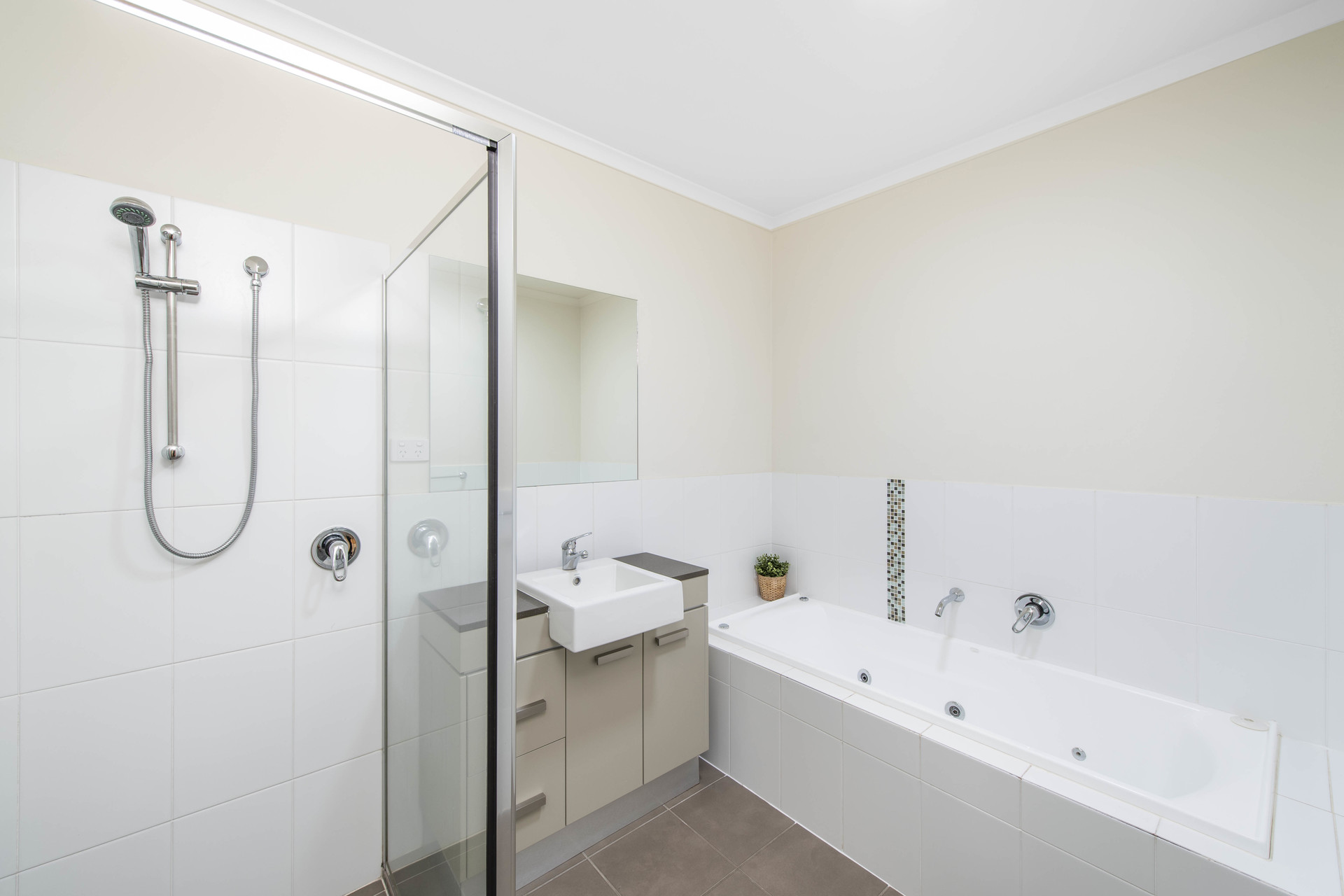 4/31 Tallara Parkway, NARRABUNDAH ACT 2604, Narrabundah - Thumbnail 8