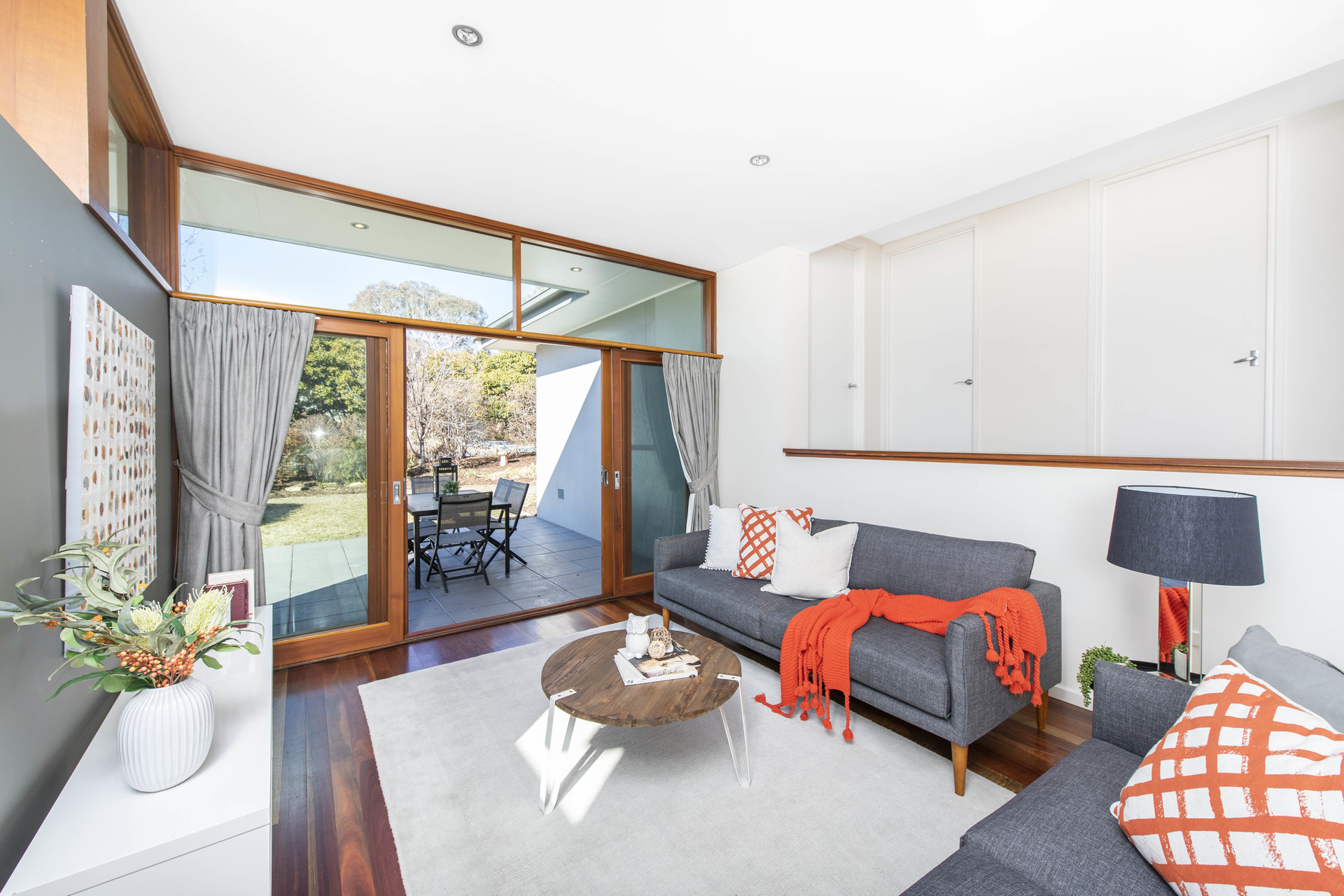 27 Charteris Crescent, CHIFLEY ACT 2606, Chifley - Thumbnail 3