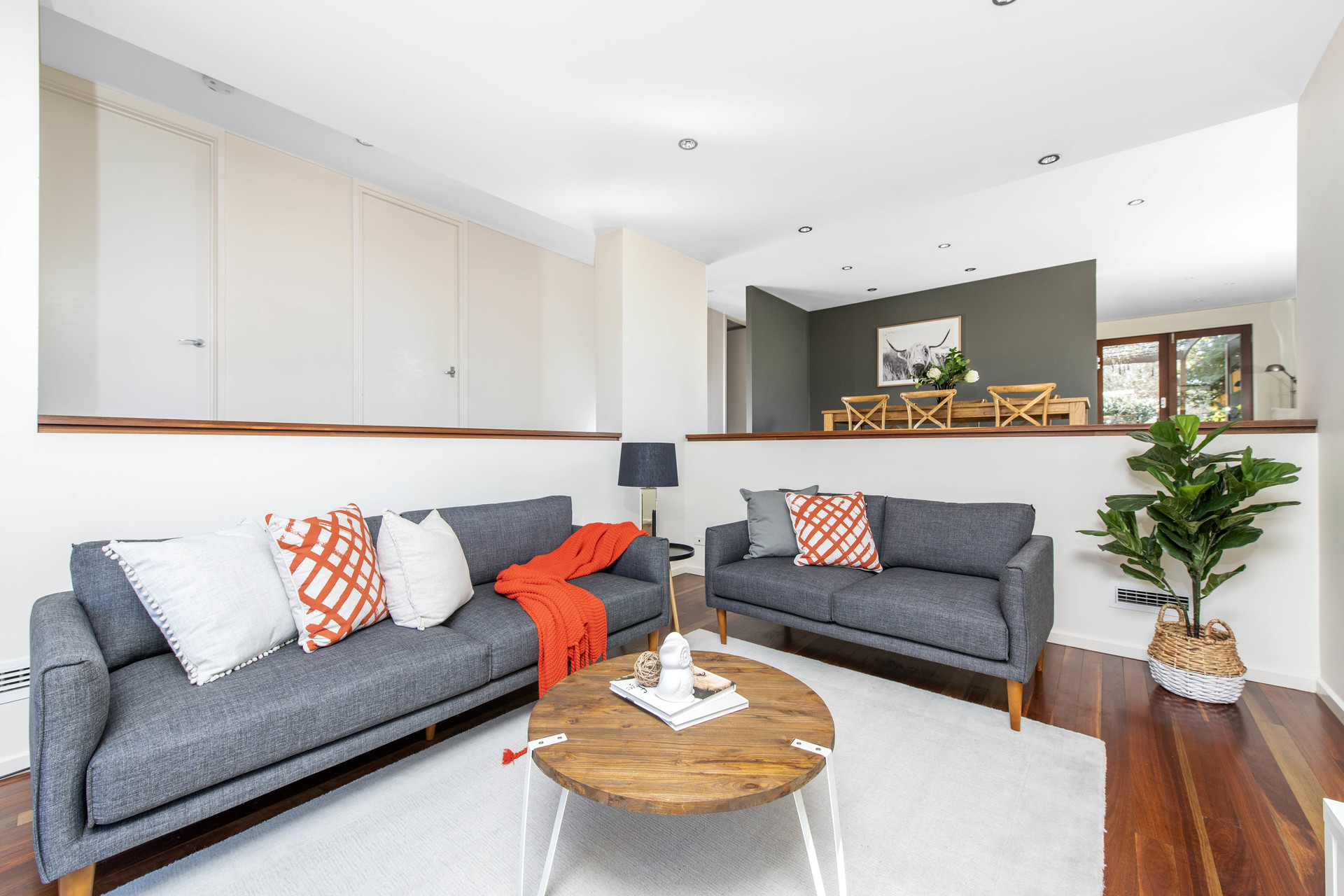 27 Charteris Crescent, CHIFLEY ACT 2606, Chifley - Thumbnail 4