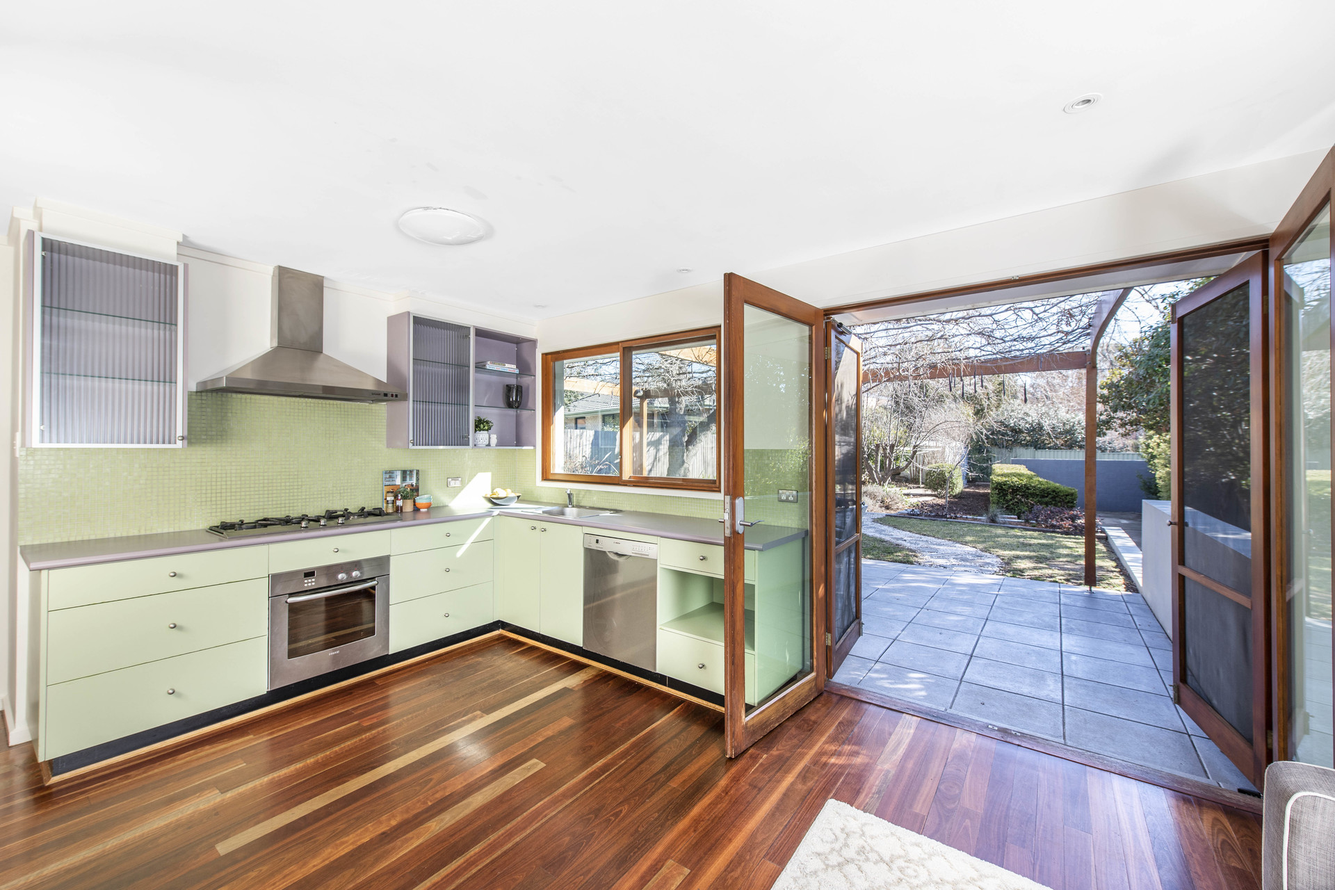 27 Charteris Crescent, CHIFLEY ACT 2606, Chifley - Thumbnail 5