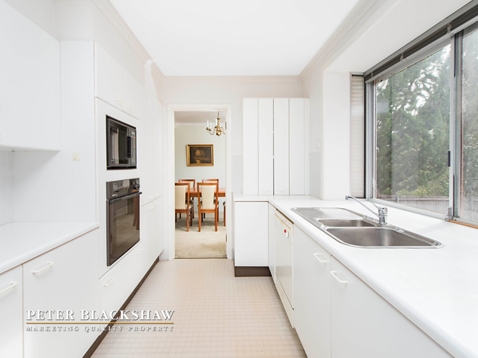 5 Douglas Place, CURTIN ACT 2605, Curtin - Thumbnail 7