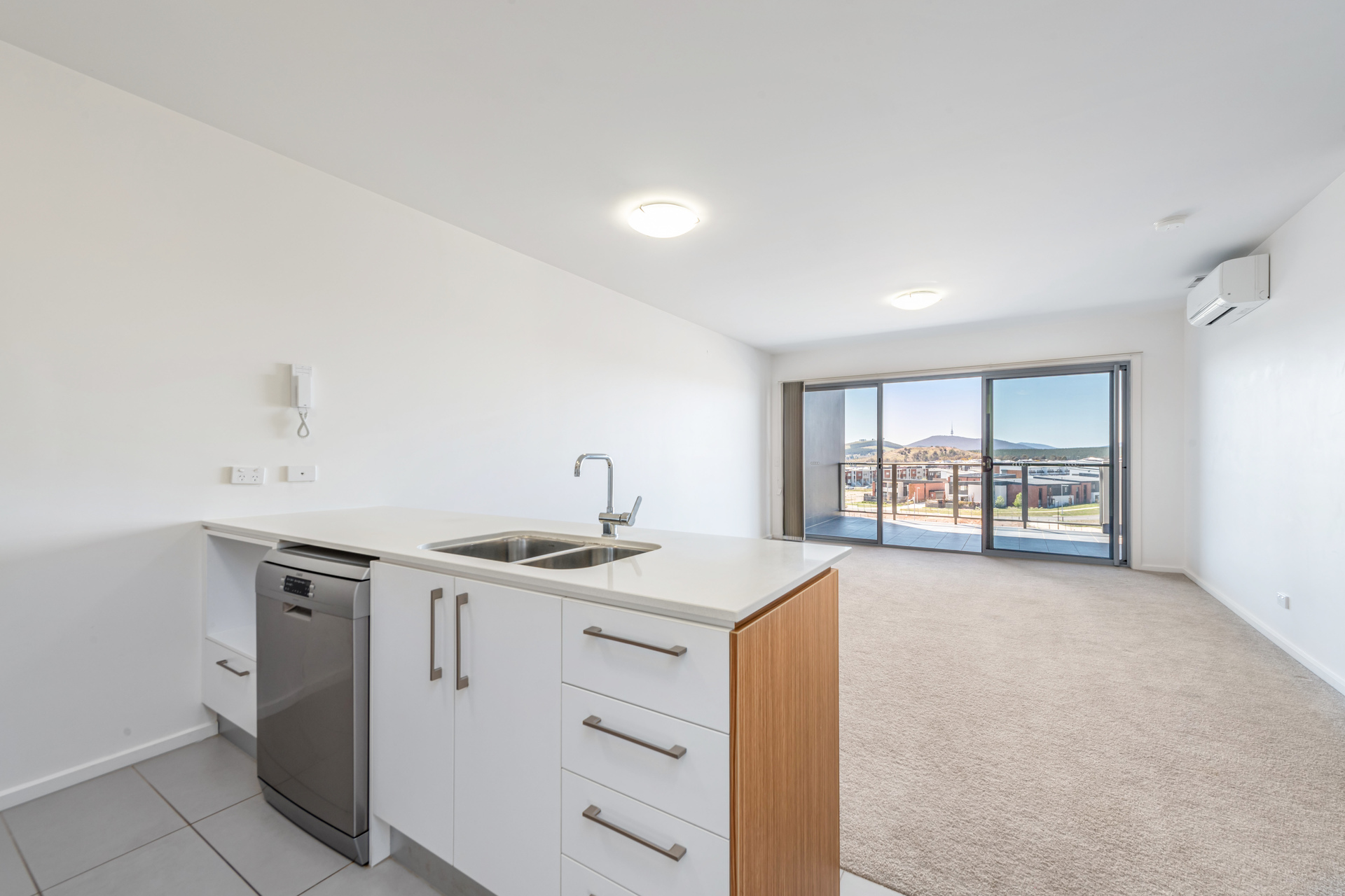 57/40 Philip Hodgins Street, WRIGHT ACT 2611, Wright - Thumbnail 2