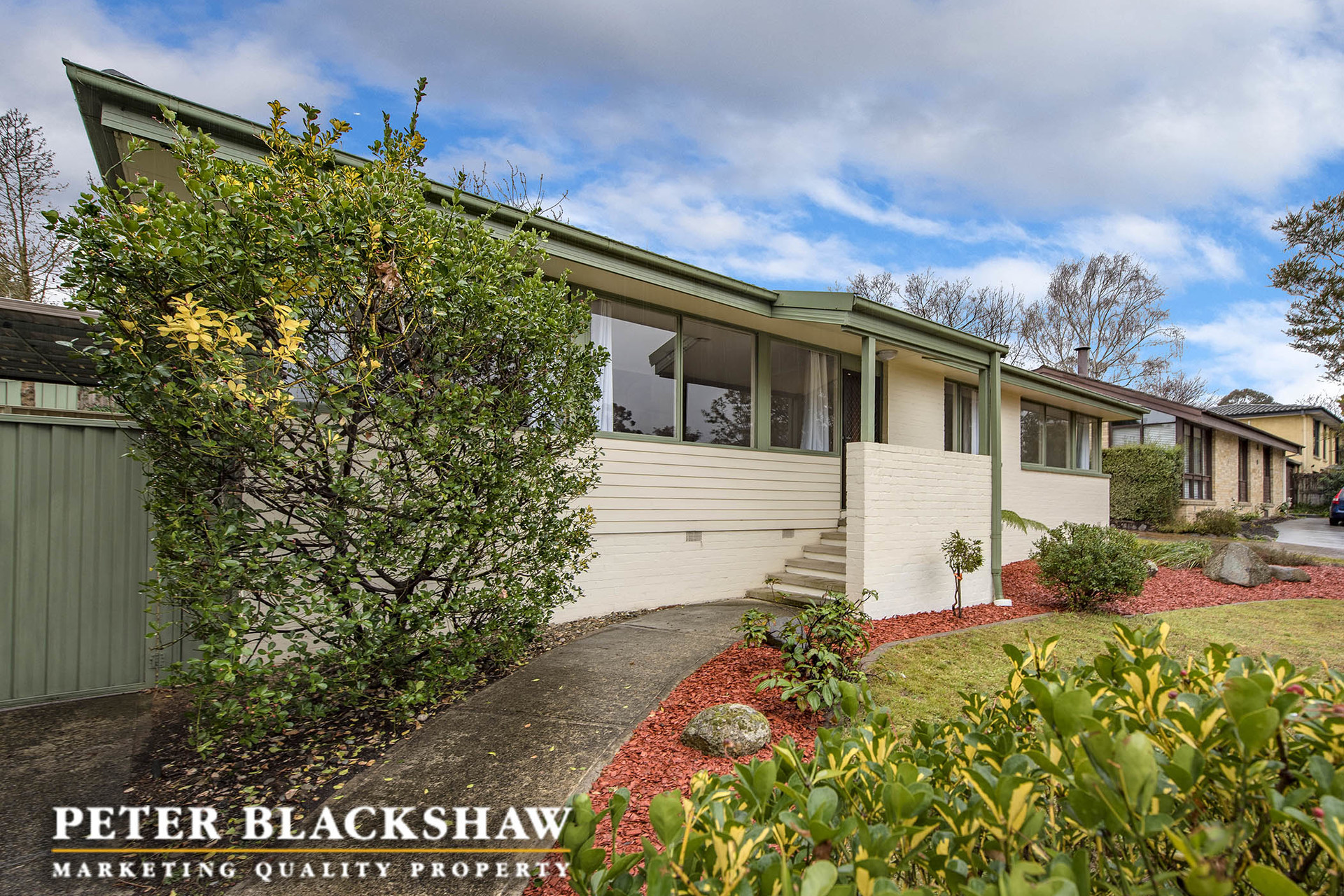16 Nemarang Crescent, WARAMANGA ACT 2611, Waramanga - Thumbnail 2