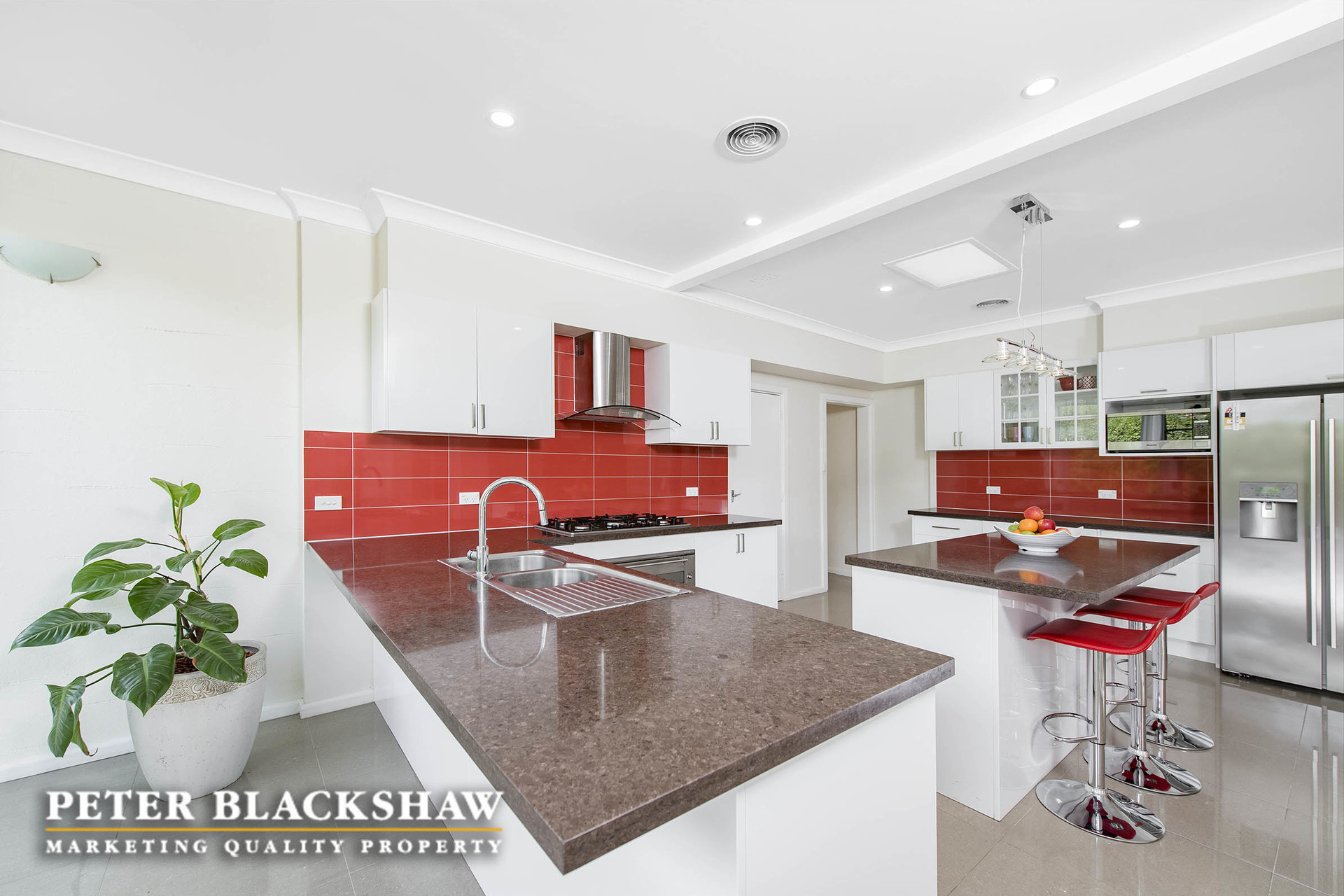 8 Norman Street, DEAKIN ACT 2600, Deakin - Thumbnail 2
