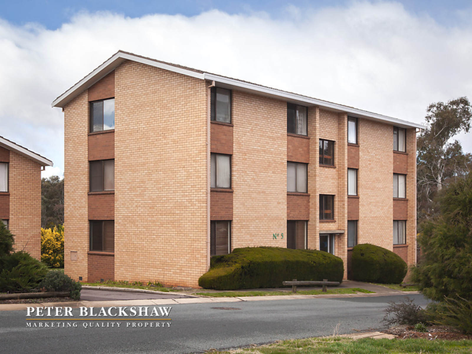 3/5 Walsh Place, CURTIN ACT 2605, Curtin - Thumbnail 2