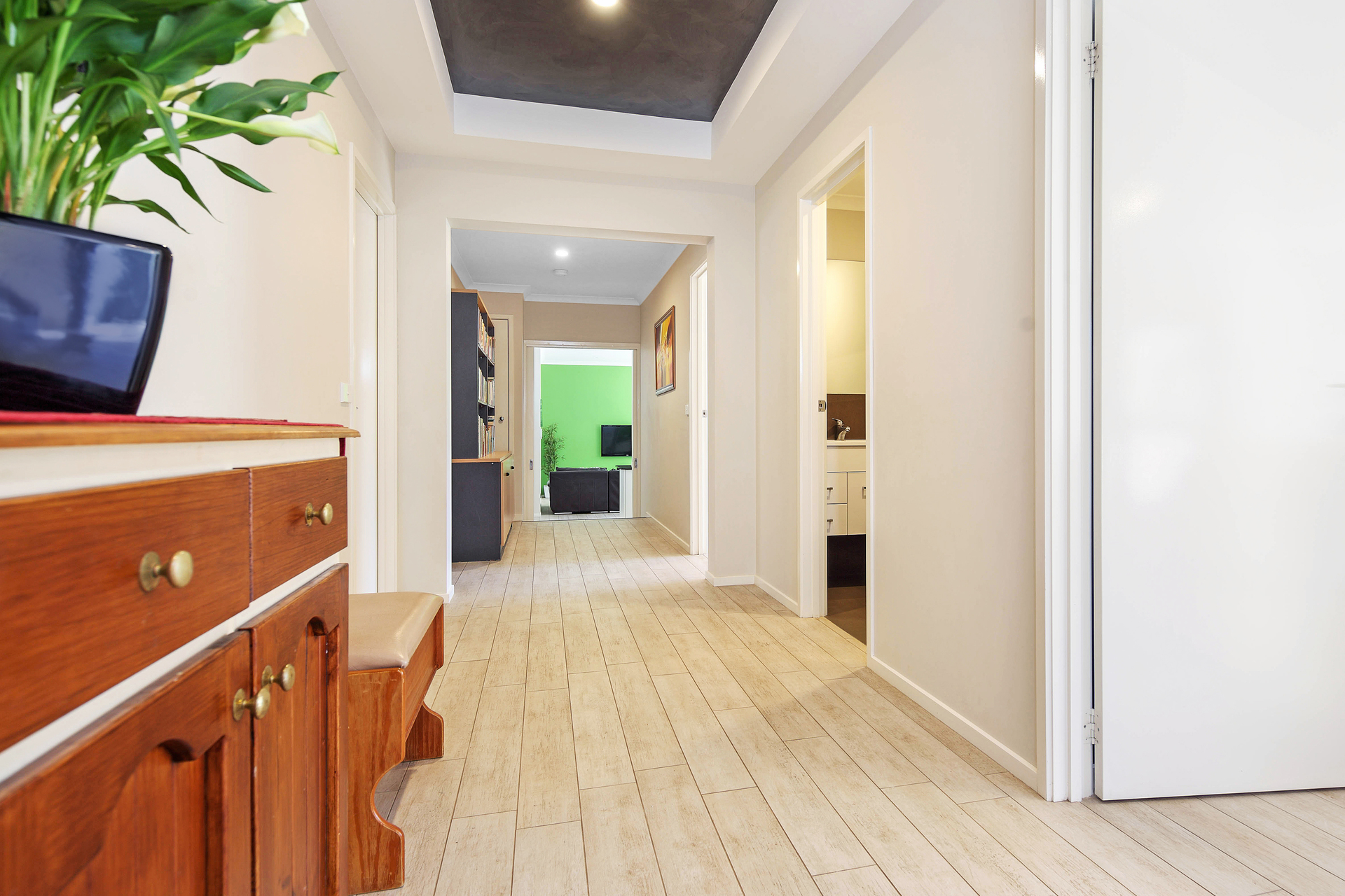 42 Robertson Street, CURTIN ACT 2605, Curtin - Thumbnail 3