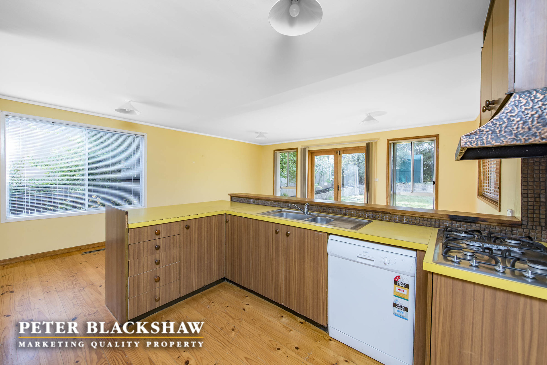 8 Pollock Street, CHIFLEY ACT 2606, Chifley - Thumbnail 8