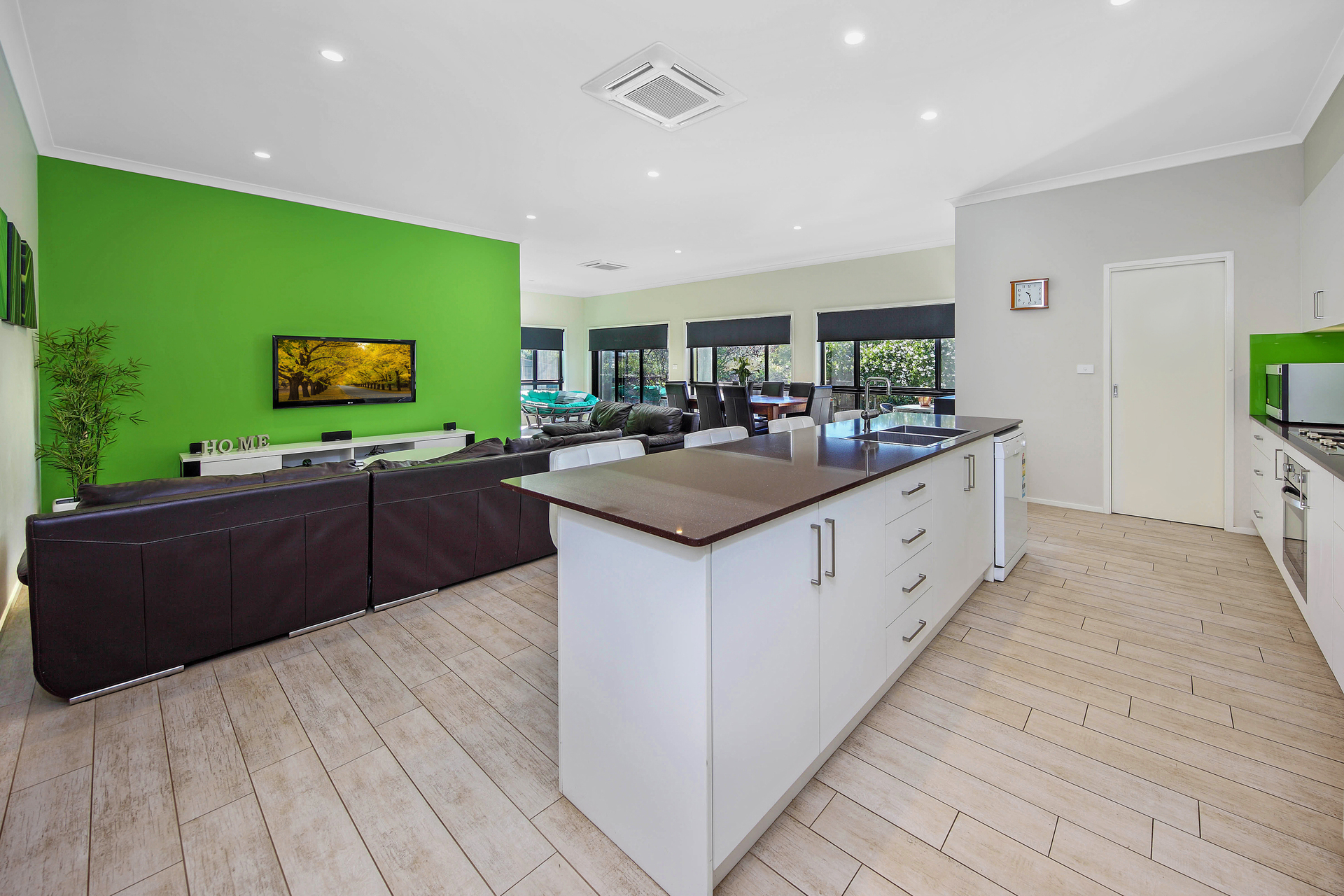 42 Robertson Street, CURTIN ACT 2605, Curtin - Thumbnail 6