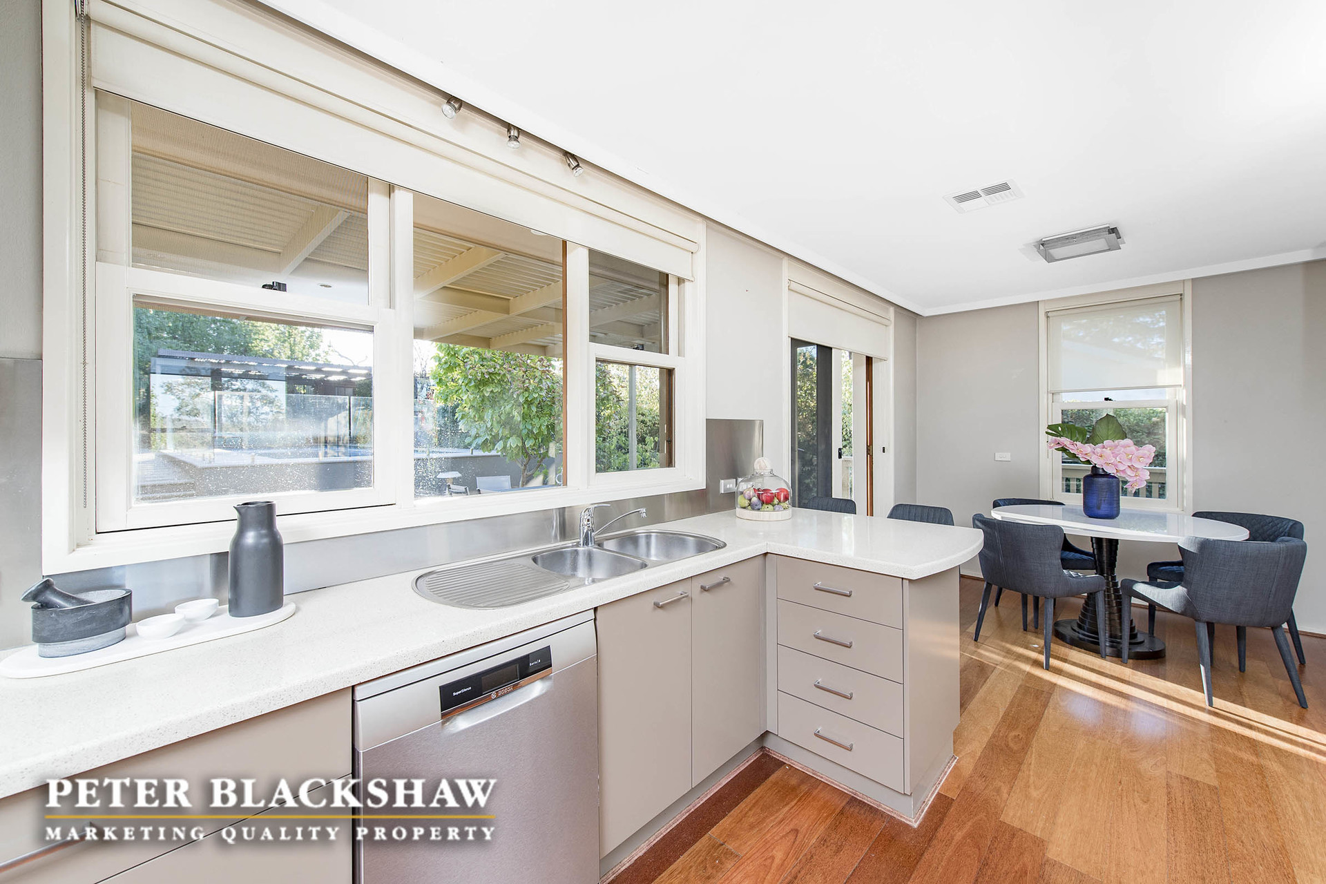 14 Reibey Place, CURTIN ACT 2605, Curtin - Thumbnail 8