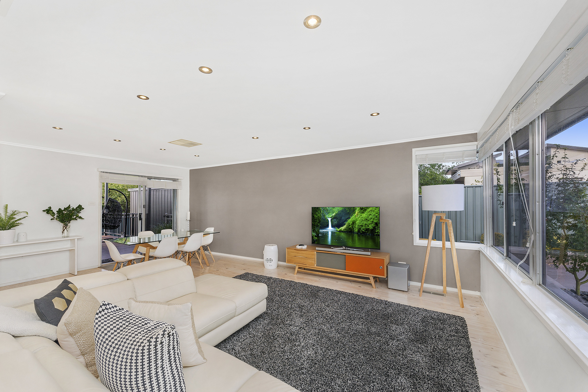 7 Roper Place, CHIFLEY ACT 2606, Chifley - Thumbnail 2