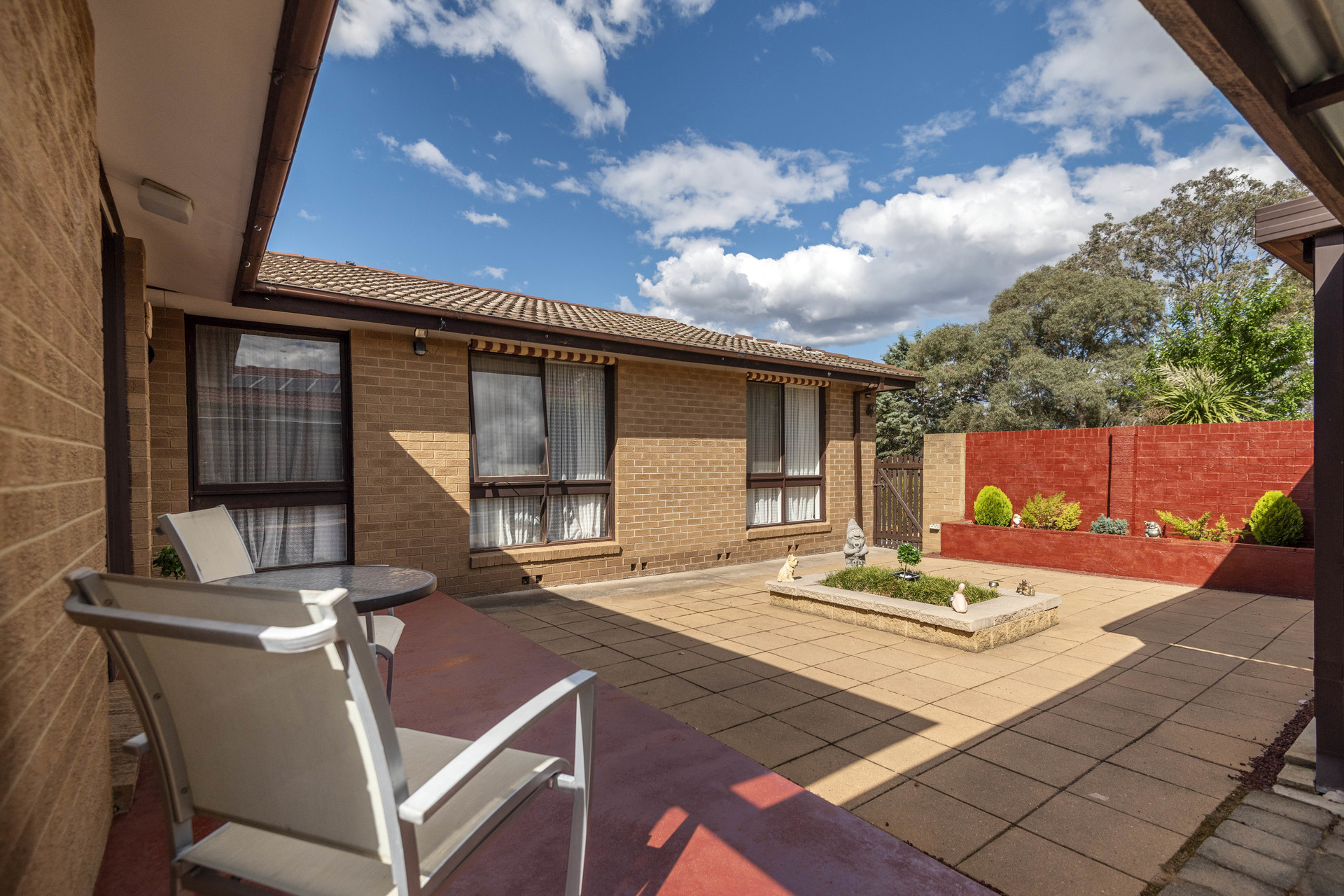 88 Namatjira Drive, STIRLING ACT 2611, Stirling - Thumbnail 3