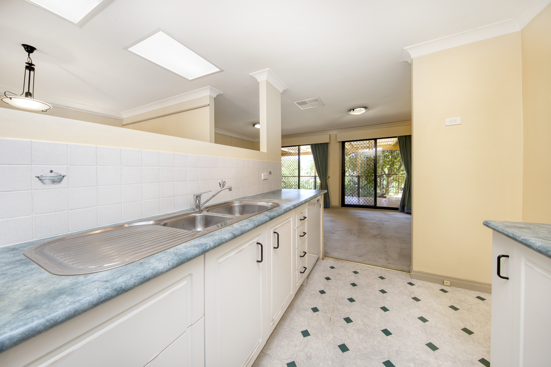 74 Morgan Crescent, CURTIN ACT 2605, Curtin - Thumbnail 7