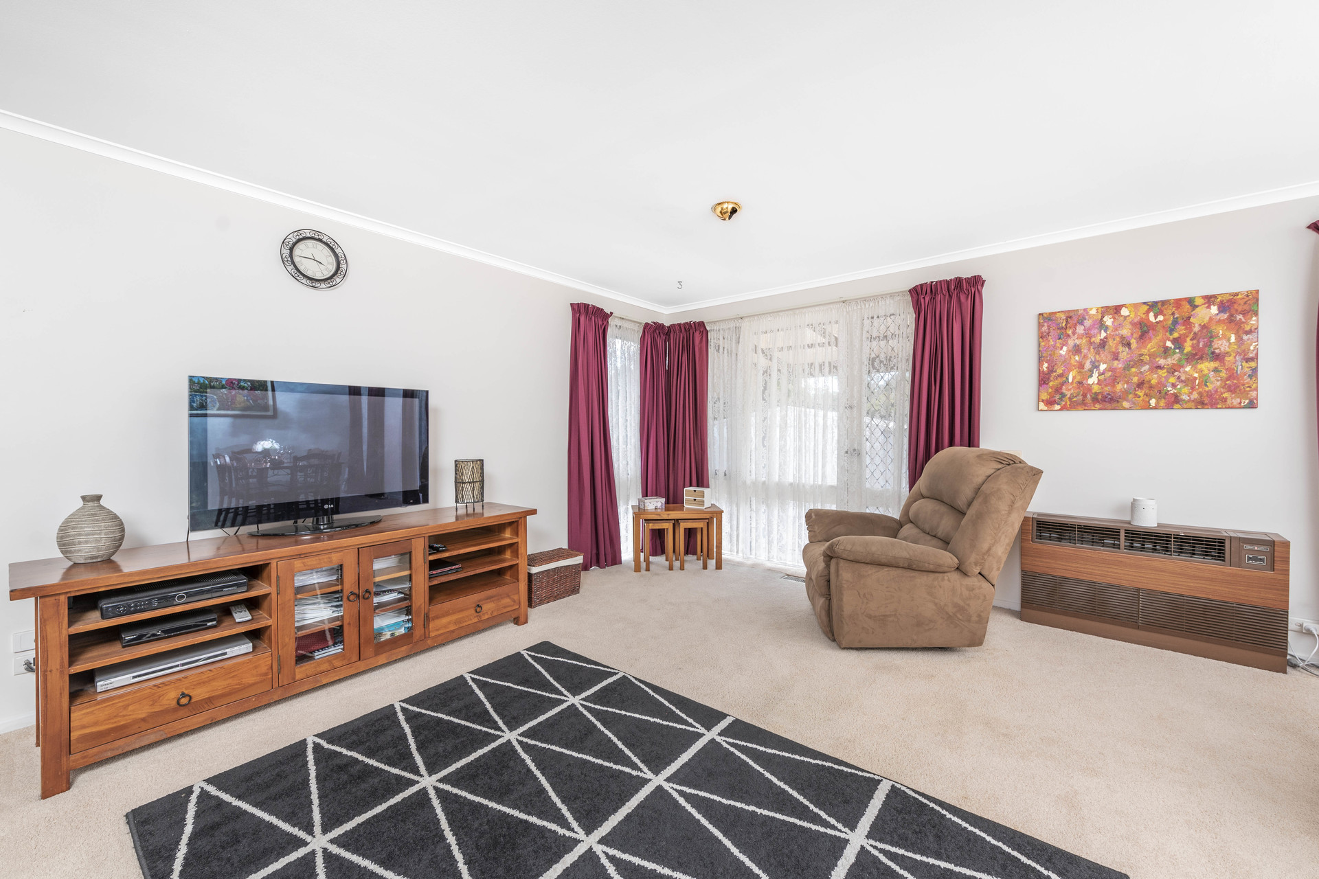 88 Namatjira Drive, STIRLING ACT 2611, Stirling - Thumbnail 6