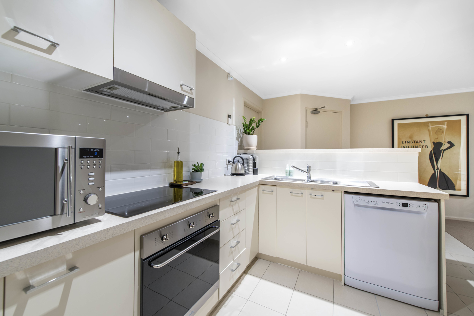 72/13-15 Sturt Avenue, GRIFFITH ACT 2603, Griffith - Thumbnail 6