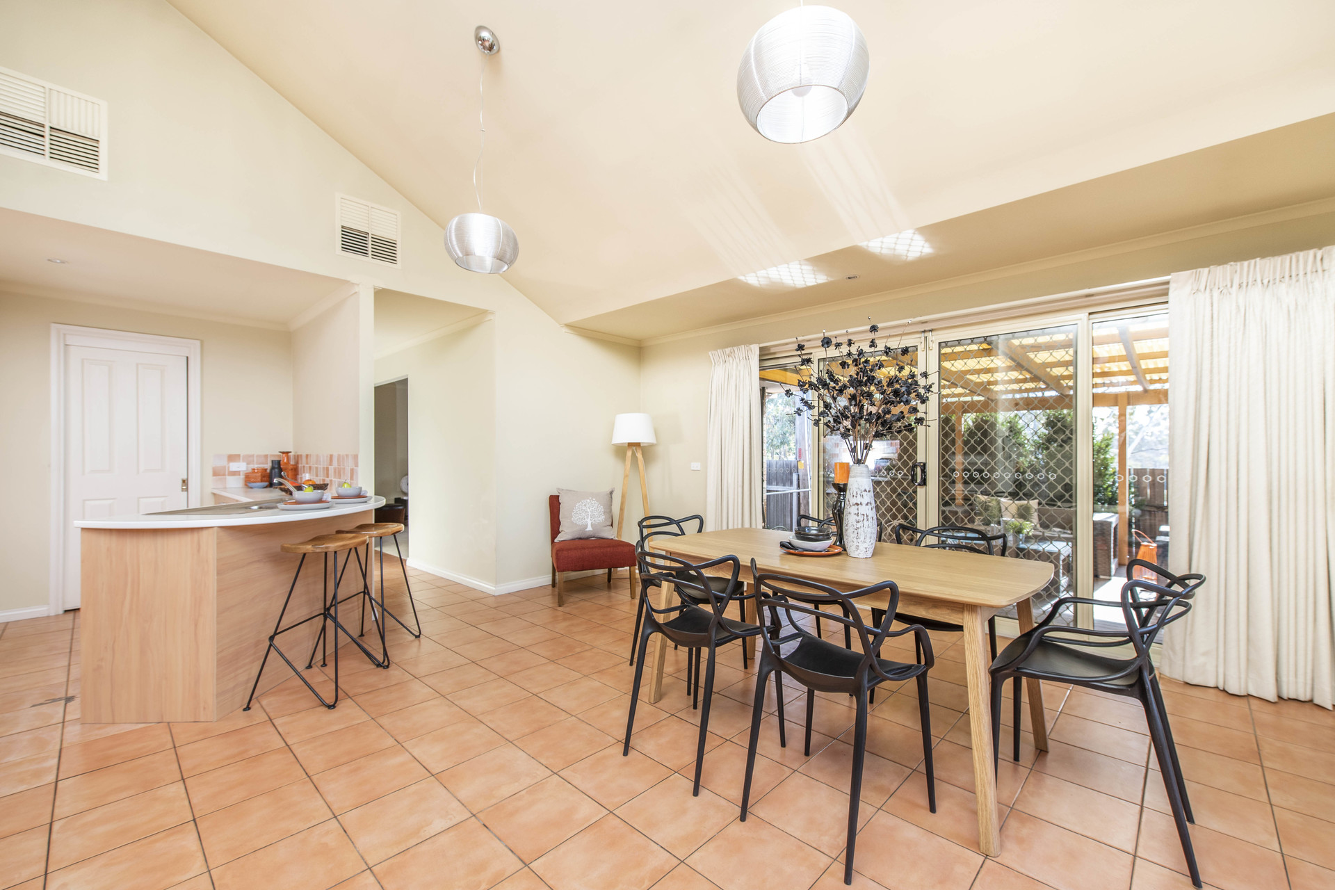 2/13 Renwick Street, CHIFLEY ACT 2606, Chifley - Thumbnail 6