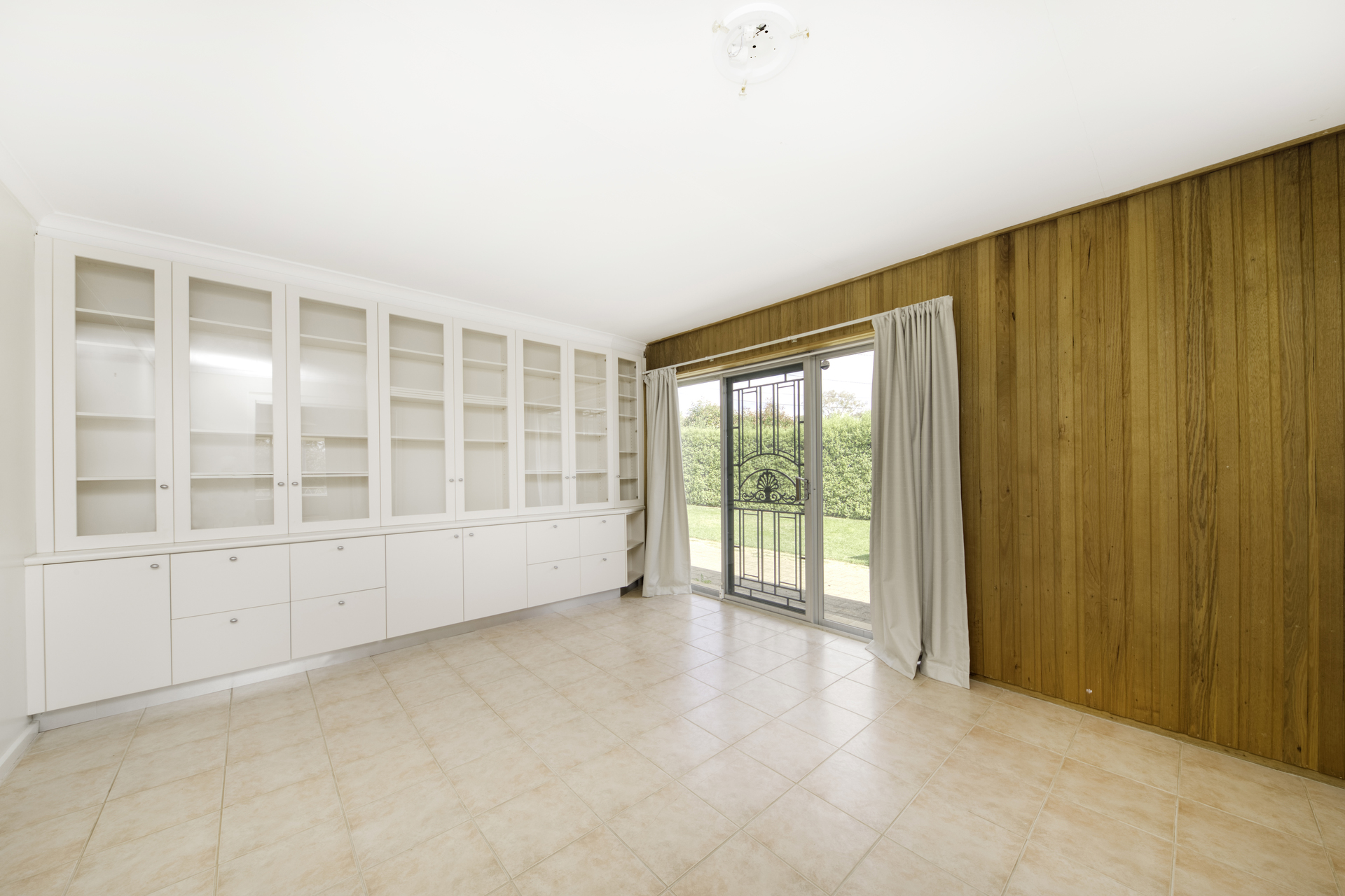 1 Kennerley Street, Curtin ACT 2605, Curtin - Thumbnail 8