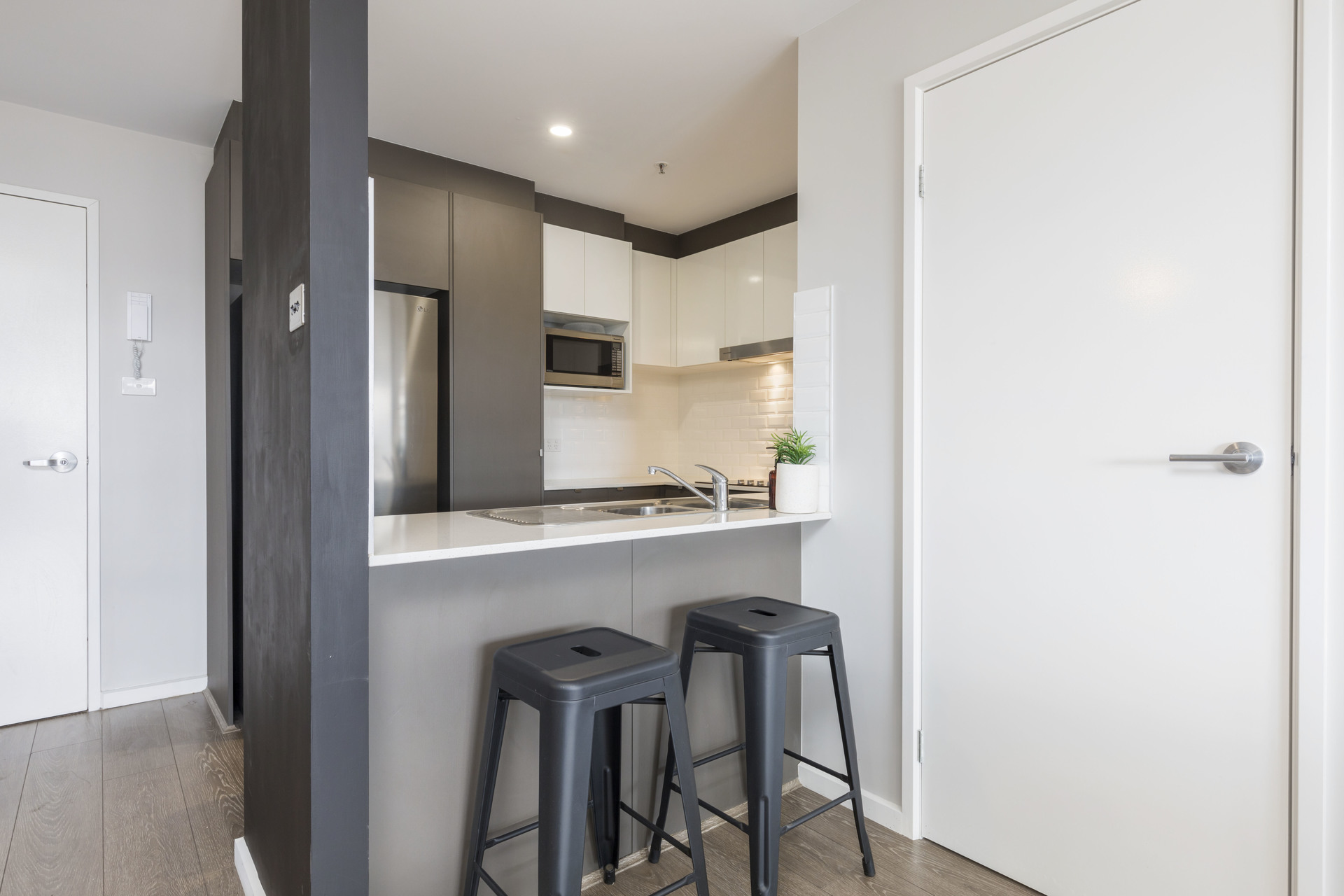 109/311 Anketell Street, Greenway ACT 2900, Greenway - Thumbnail 2