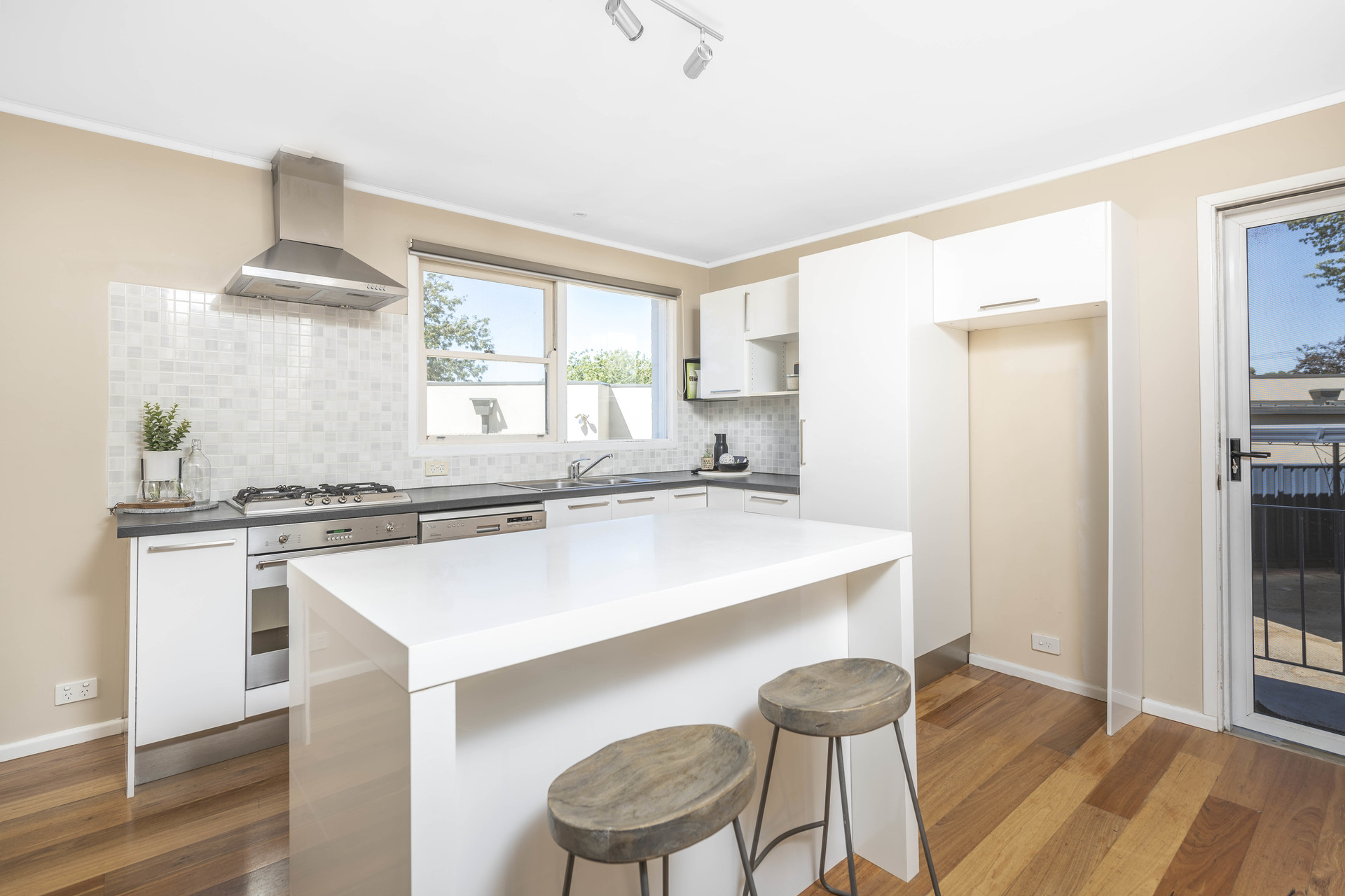 2 Crowther Place, CURTIN ACT 2605, Curtin - Thumbnail 5