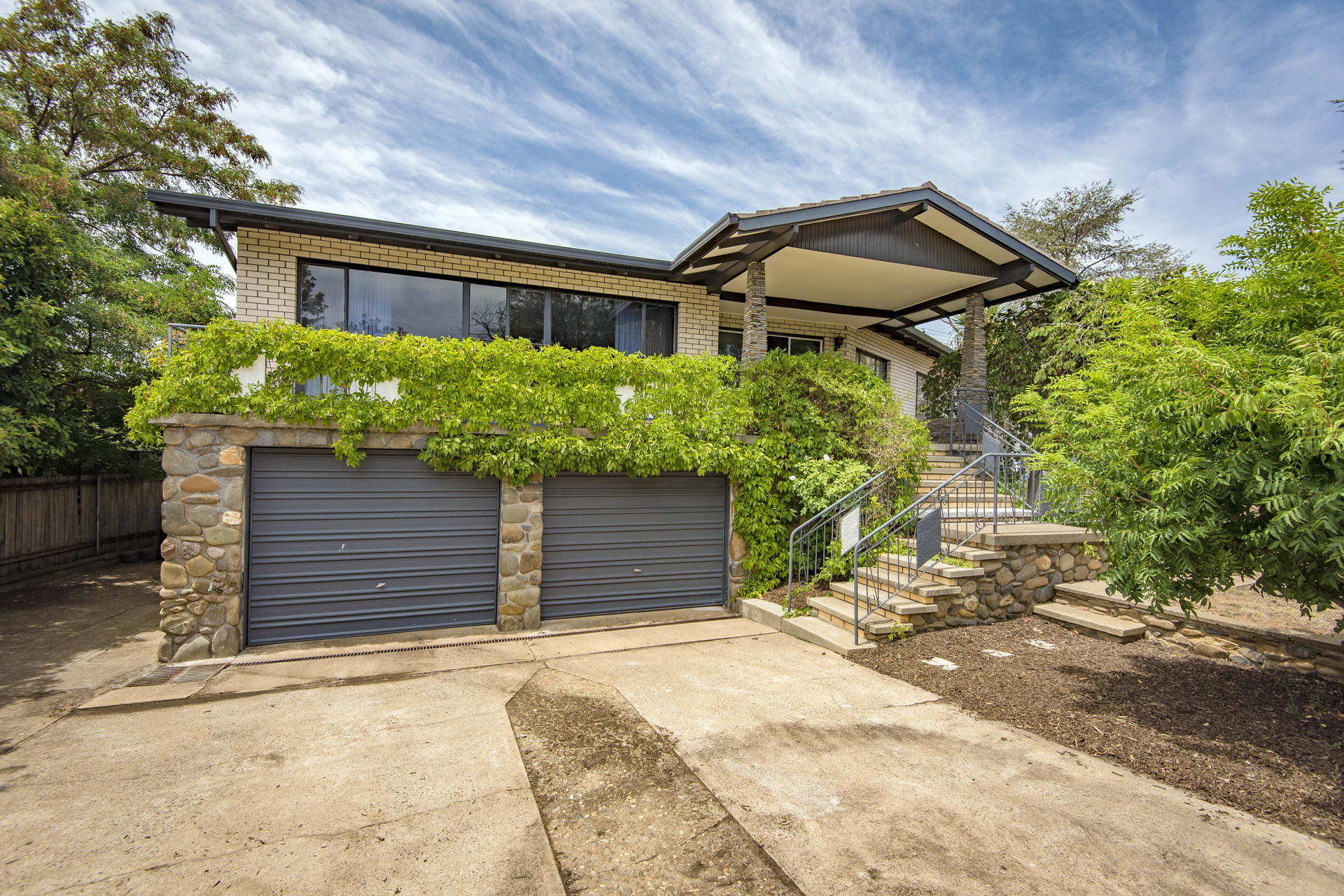 19 Gillies Street, CURTIN ACT 2605, Curtin - Thumbnail 2