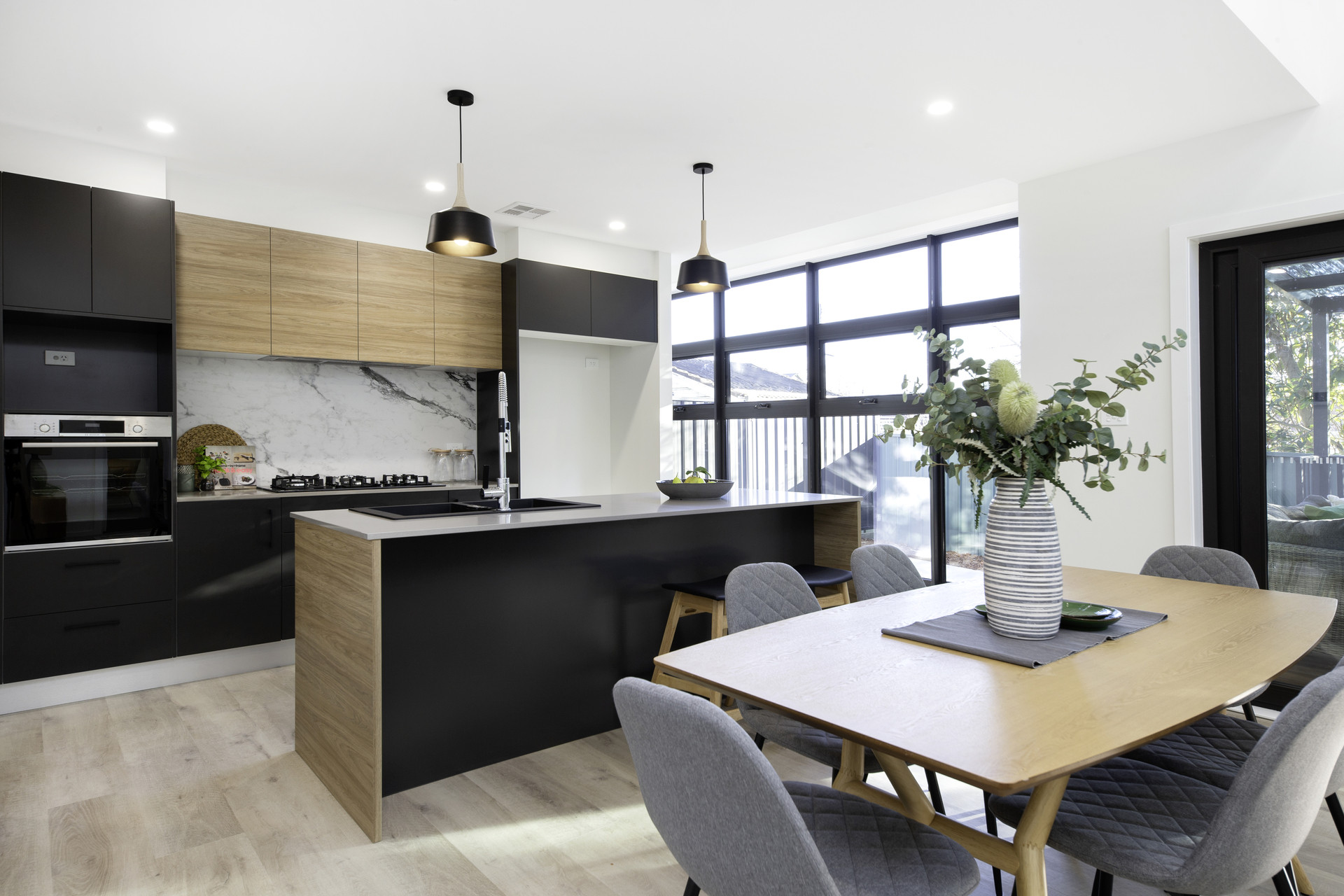 2/34 Maclaurin Crescent, CHIFLEY ACT 2606, Chifley - Thumbnail 3
