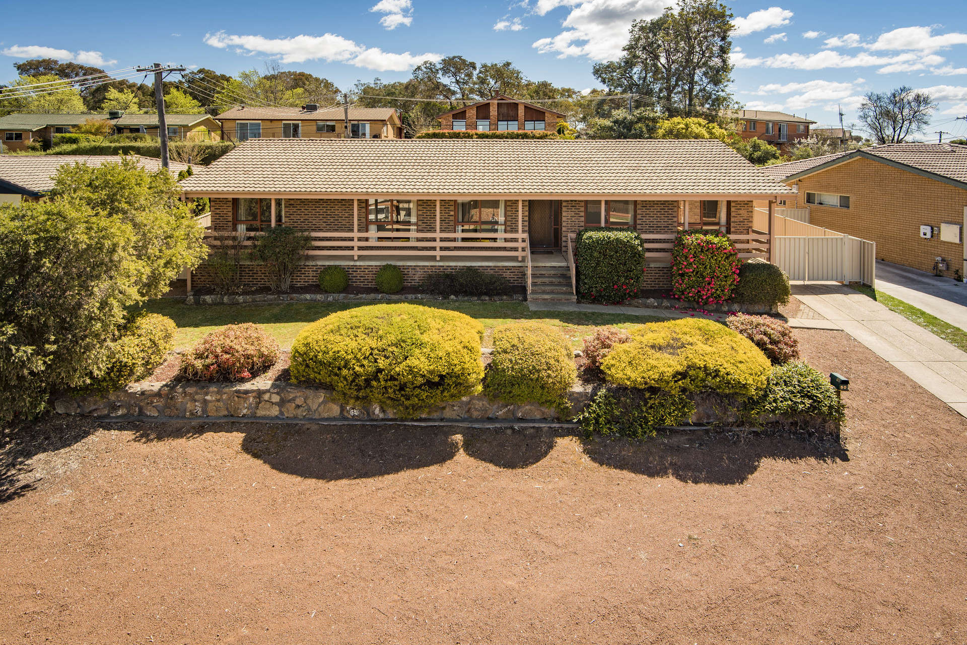 50 Holden Crescent, WANNIASSA ACT 2903, Wanniassa - Thumbnail 2
