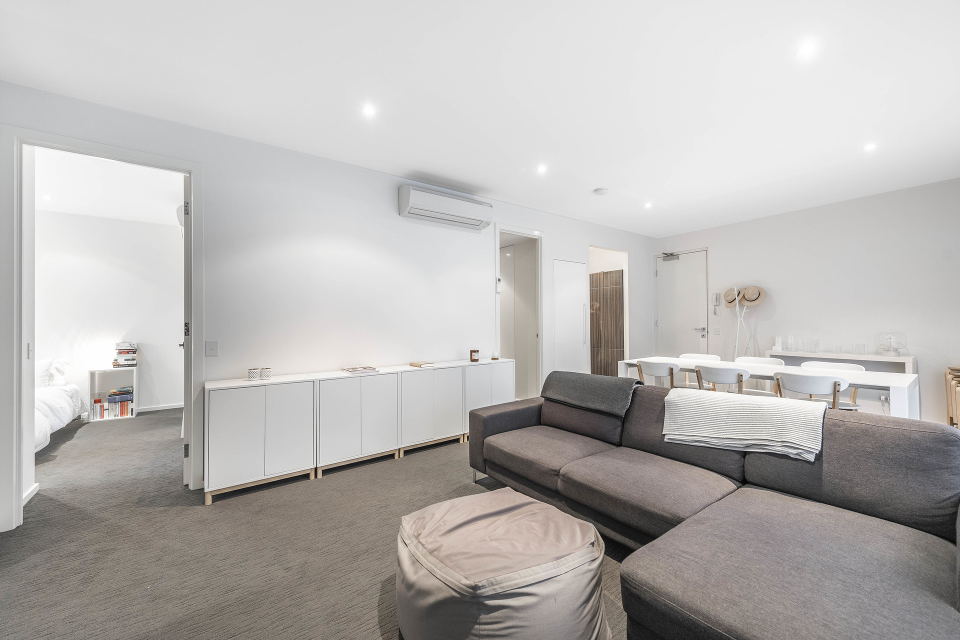 4/14-16 New South Wales Crescent, FORREST ACT 2603, Forrest - Thumbnail 6