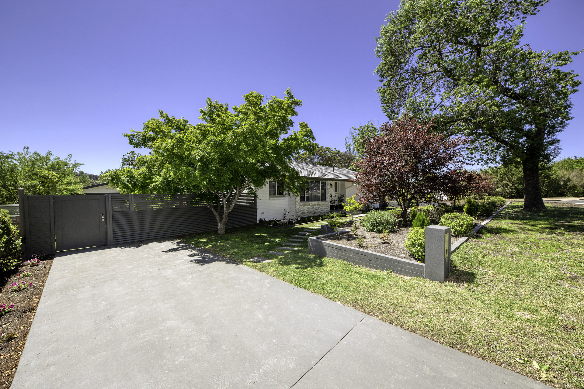 60 Morgan Crescent, CURTIN ACT 2605, Curtin - Thumbnail 2