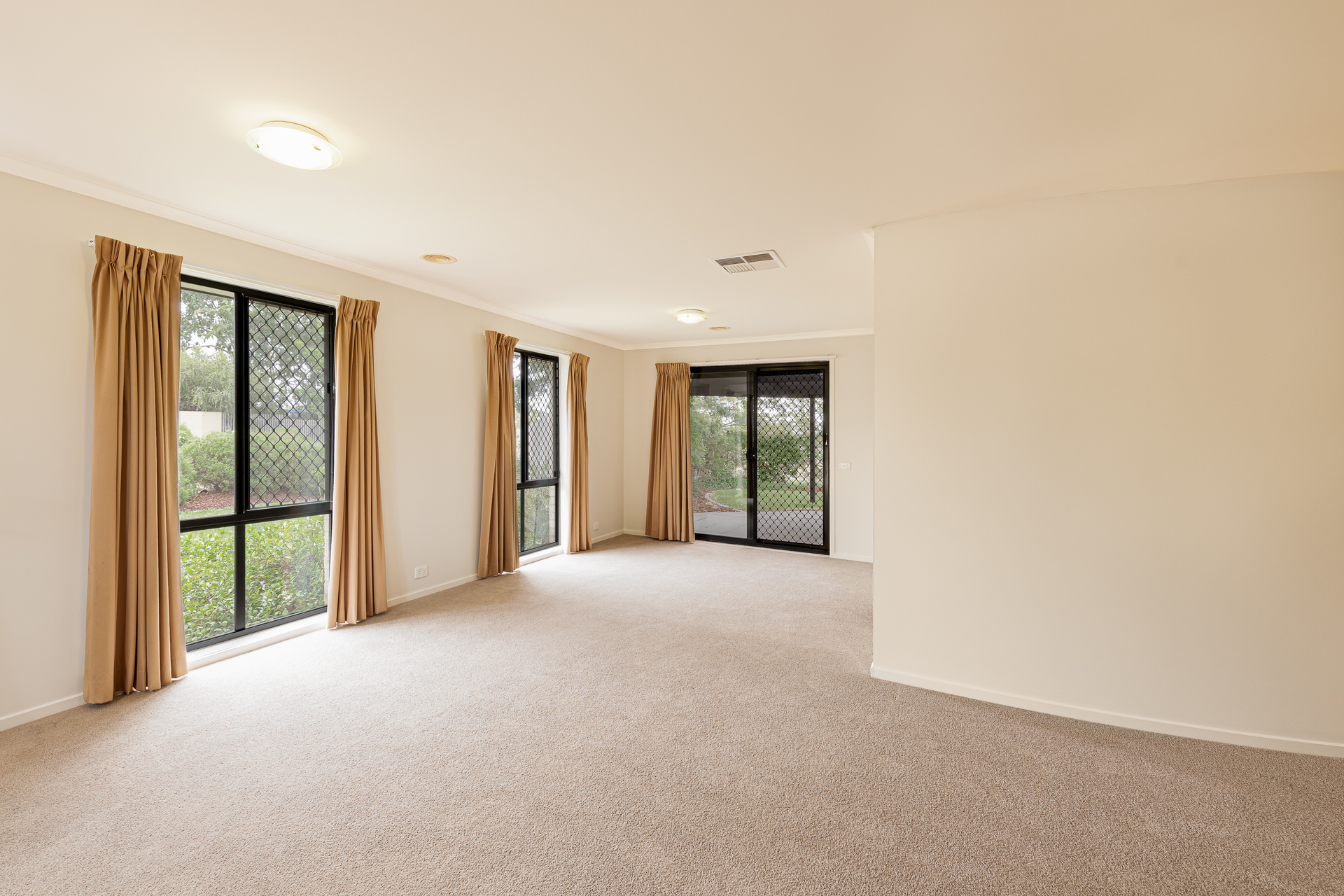 5/121 Streeton Drive, STIRLING ACT 2611, Stirling - Thumbnail 4