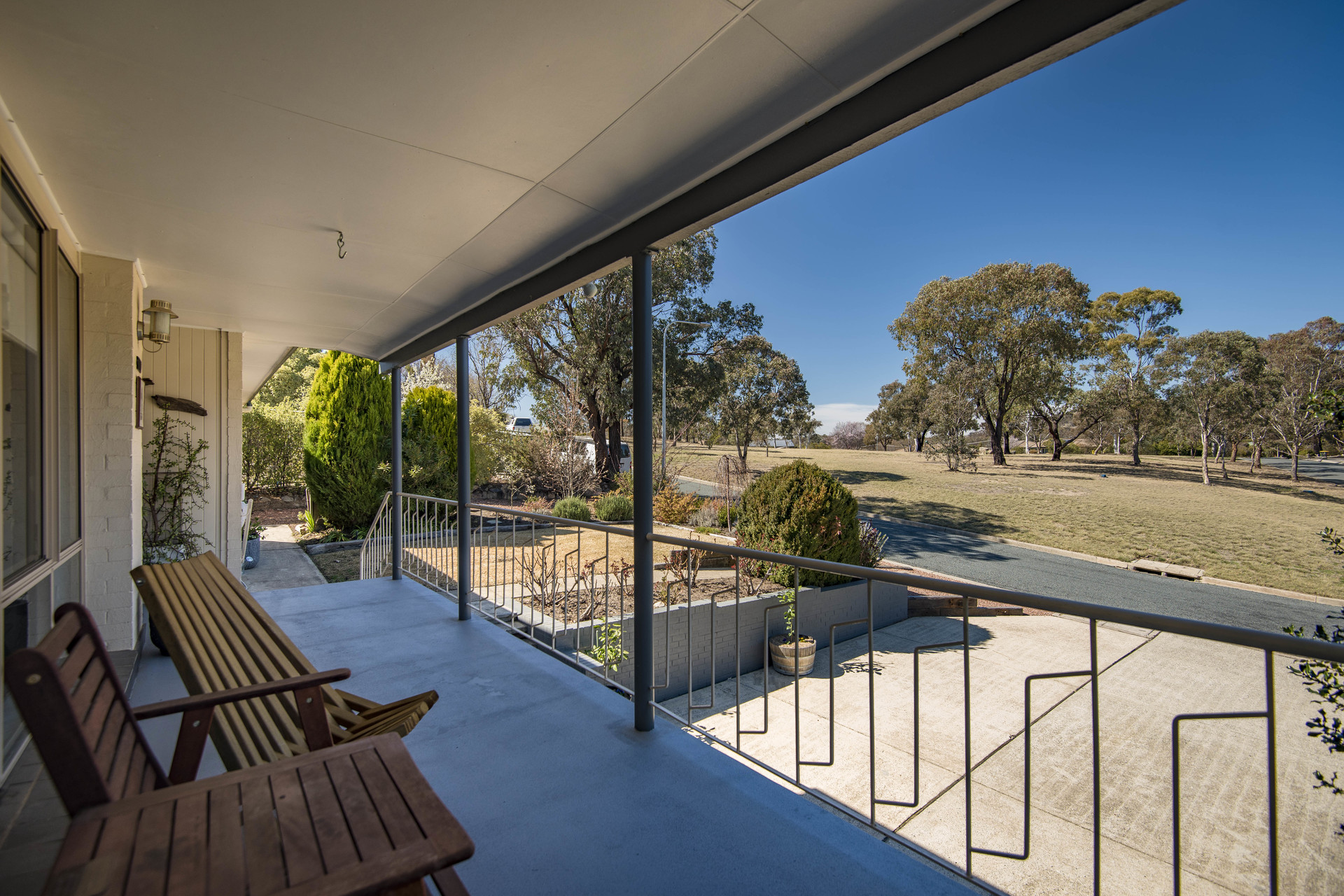 1 Yate Gardens, RIVETT ACT 2611, Rivett - Thumbnail 2