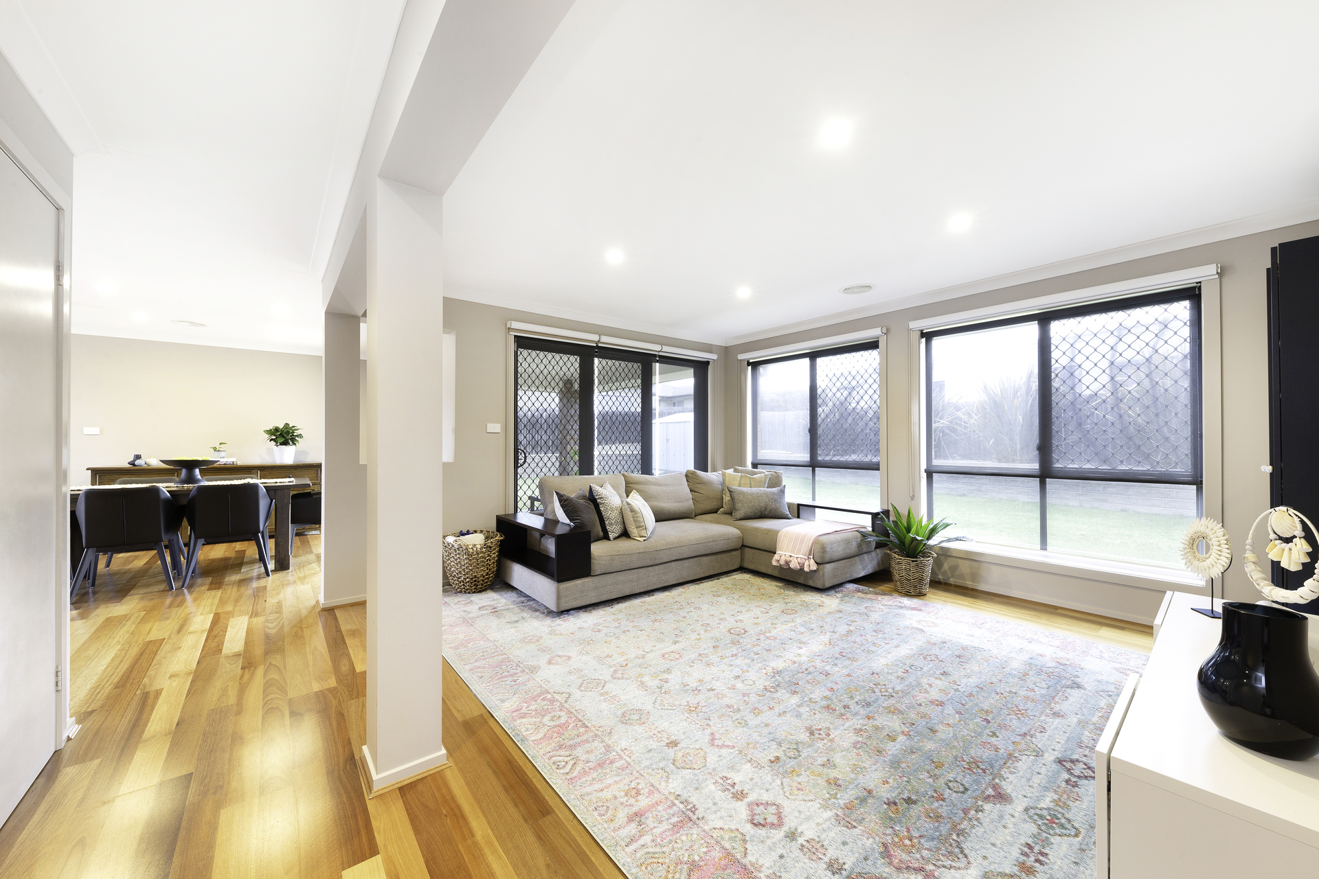 17 Jean Macnamara Street, MACGREGOR ACT 2615, Macgregor - Thumbnail 5