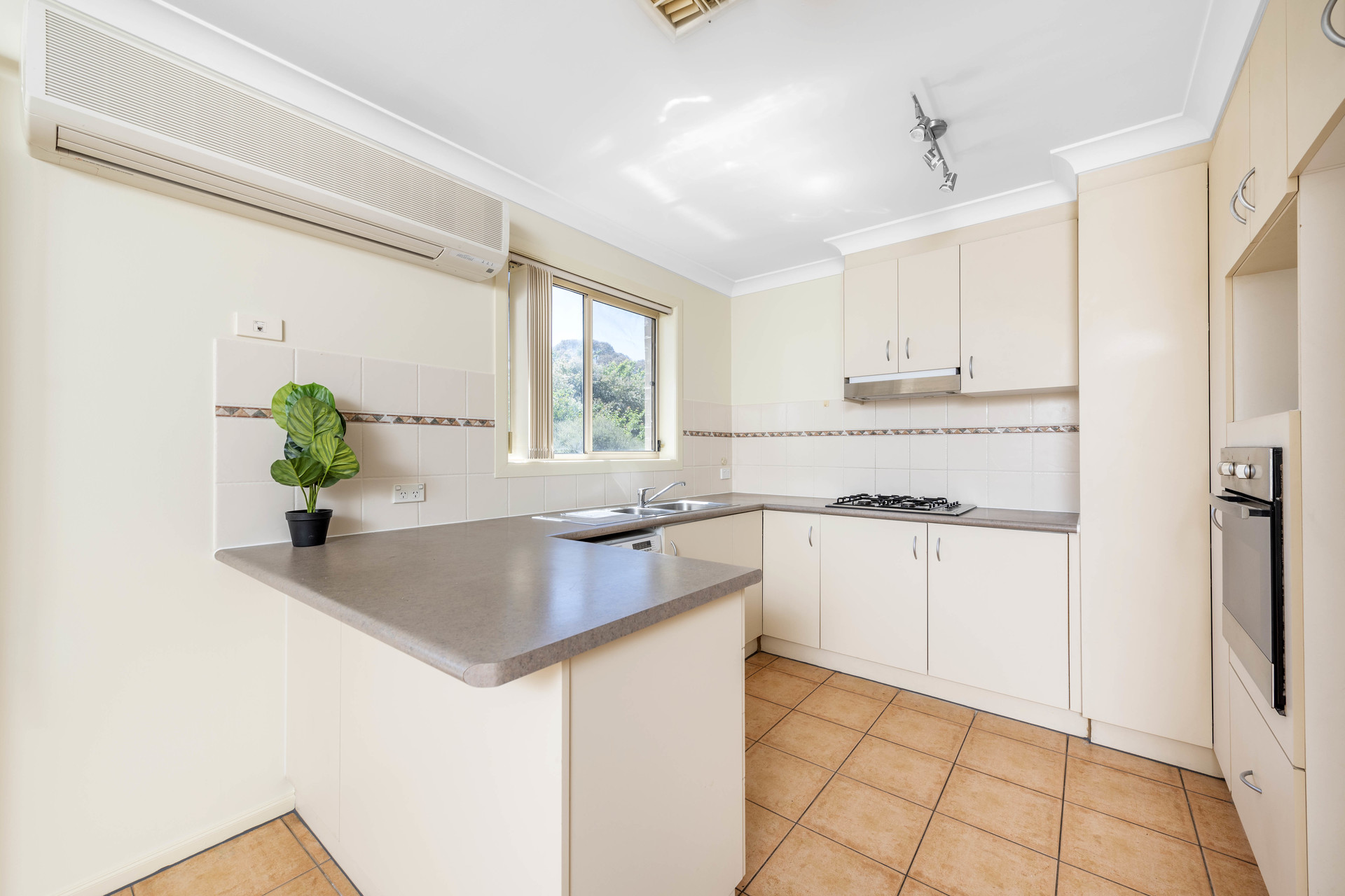3/131 Britten Jones Drive, HOLT ACT 2615, Holt - Thumbnail 4