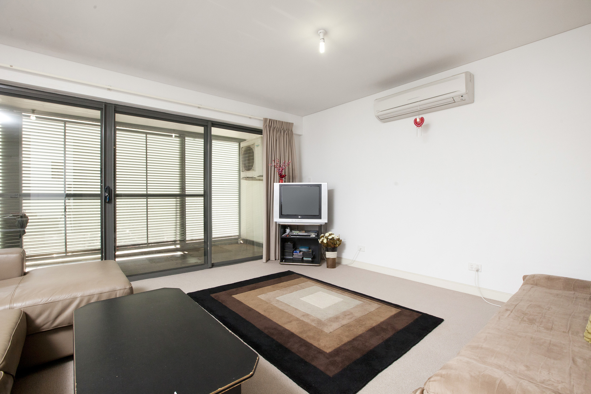 306/100 Gungahlin Place, GUNGAHLIN ACT 2912, Gungahlin - Thumbnail 2