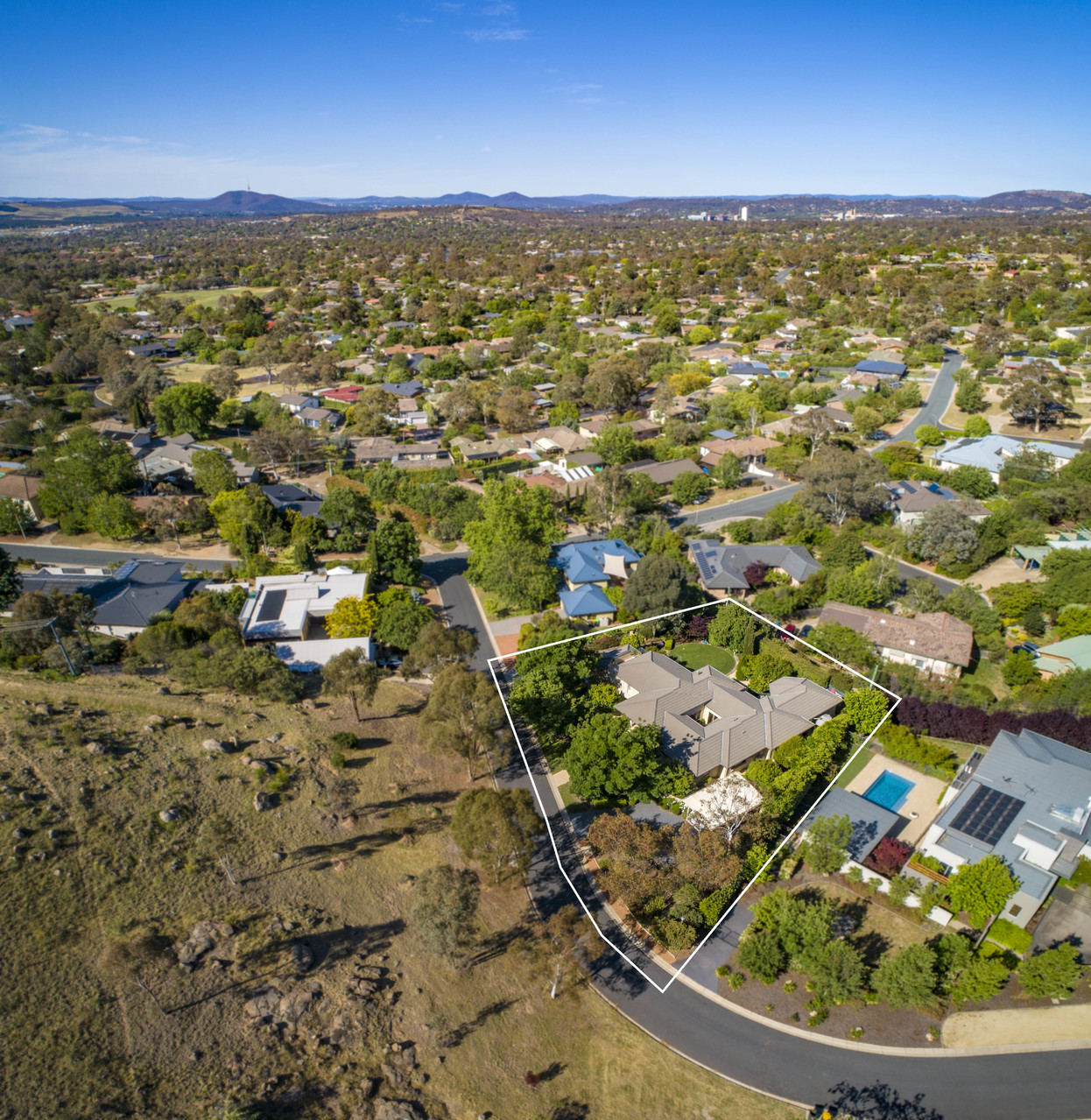 14 Lincoln Close, CHAPMAN ACT 2611, Chapman - Thumbnail 2