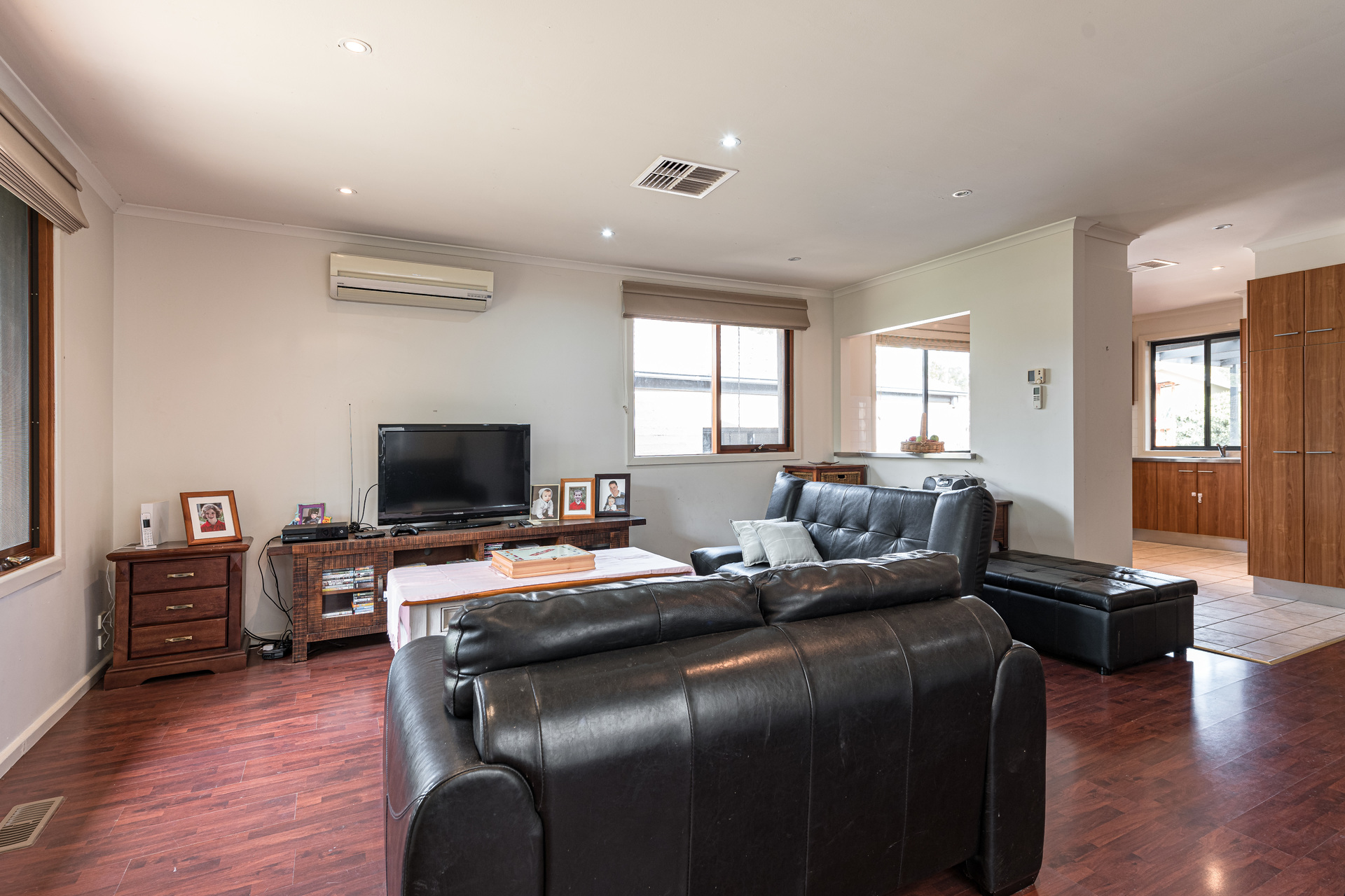 12 Barwell Place, CURTIN ACT 2605, Curtin - Thumbnail 4
