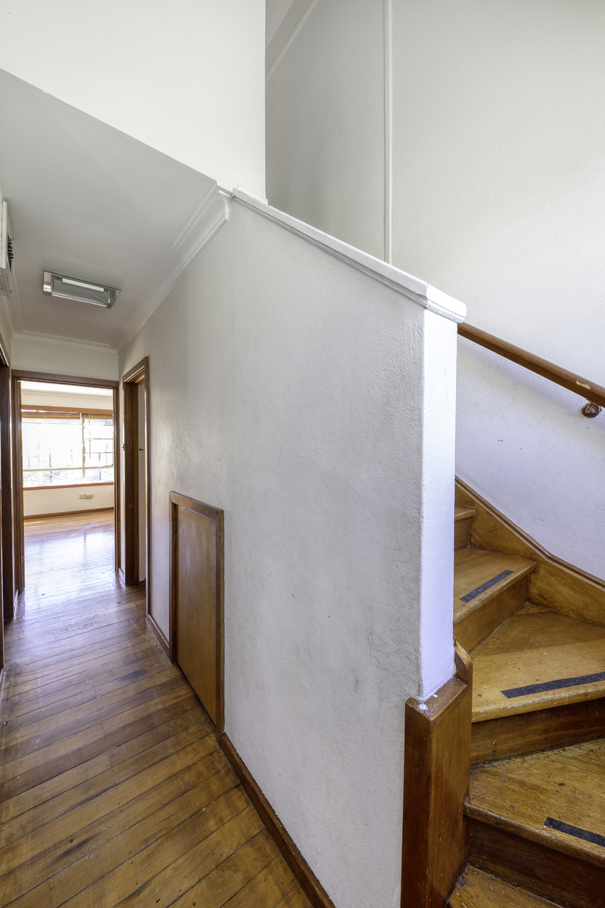 59 Hopetoun Circuit, YARRALUMLA ACT 2600, Yarralumla - Thumbnail 4