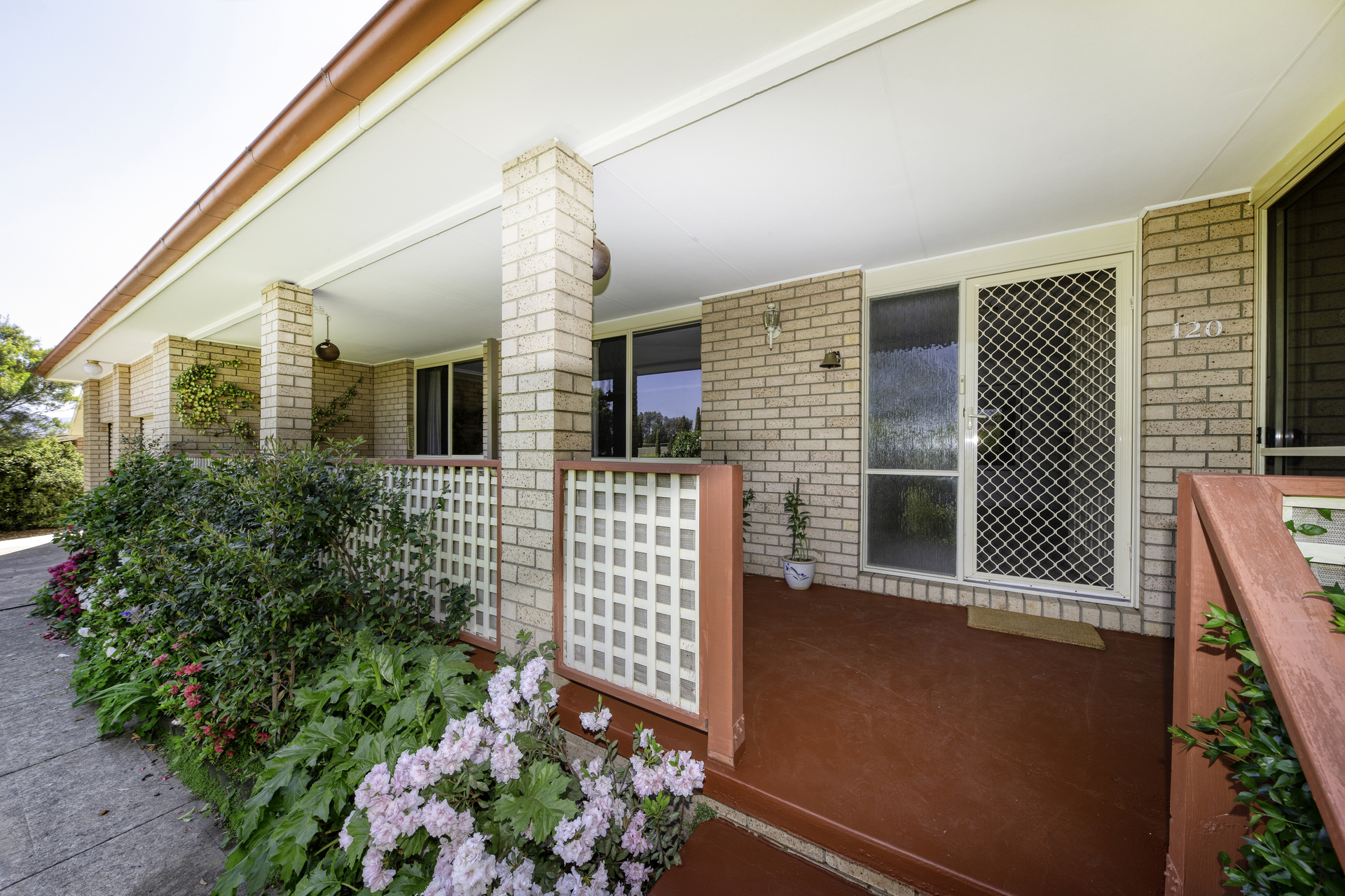 120 Clive Steele Avenue, MONASH ACT 2904, Monash - Thumbnail 3