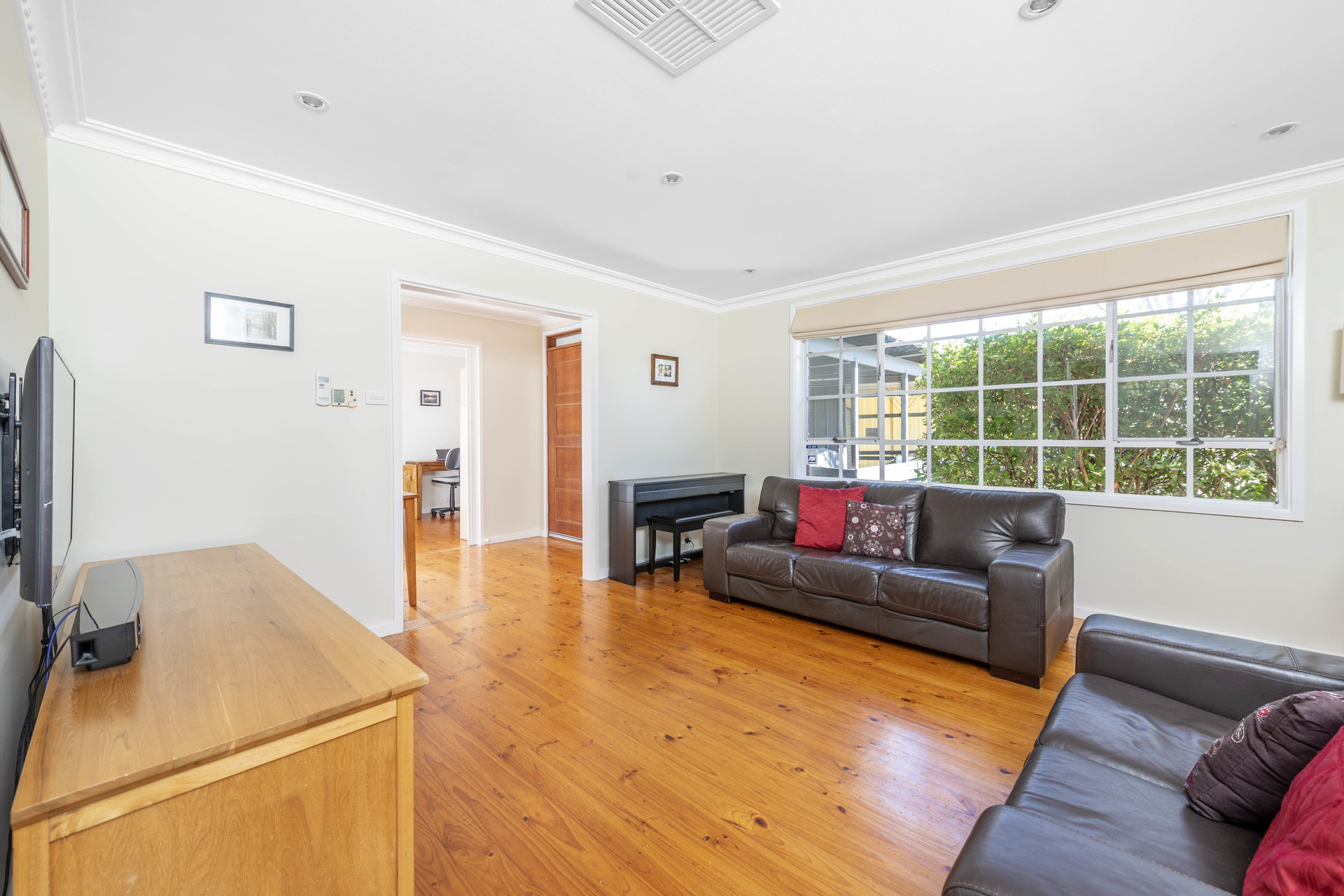 19 Santalum Street, RIVETT ACT 2611, Rivett - Thumbnail 6