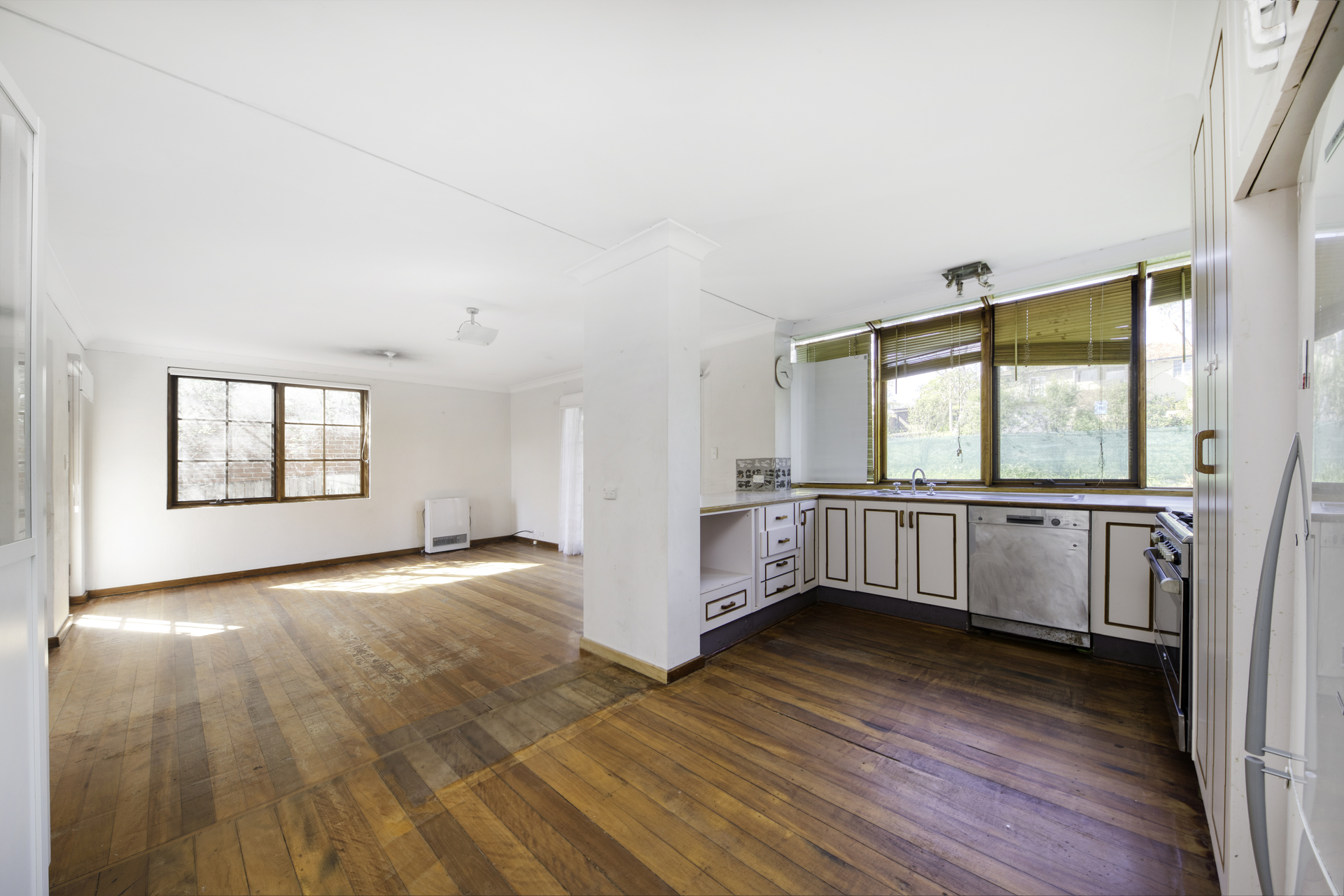 59 Hopetoun Circuit, YARRALUMLA ACT 2600, Yarralumla - Thumbnail 7