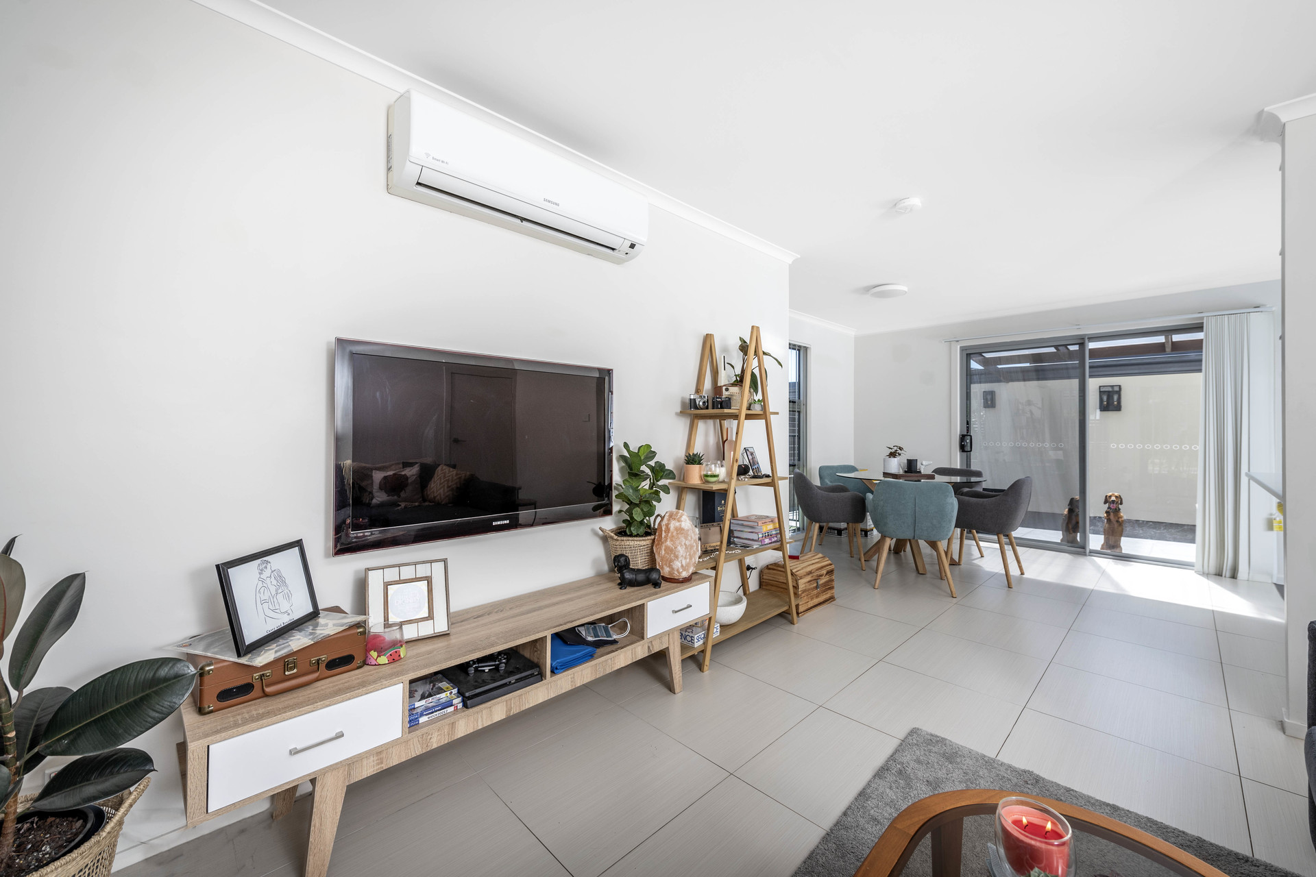 47 Cazneaux Crescent, Weston ACT 2611, Weston - Thumbnail 5